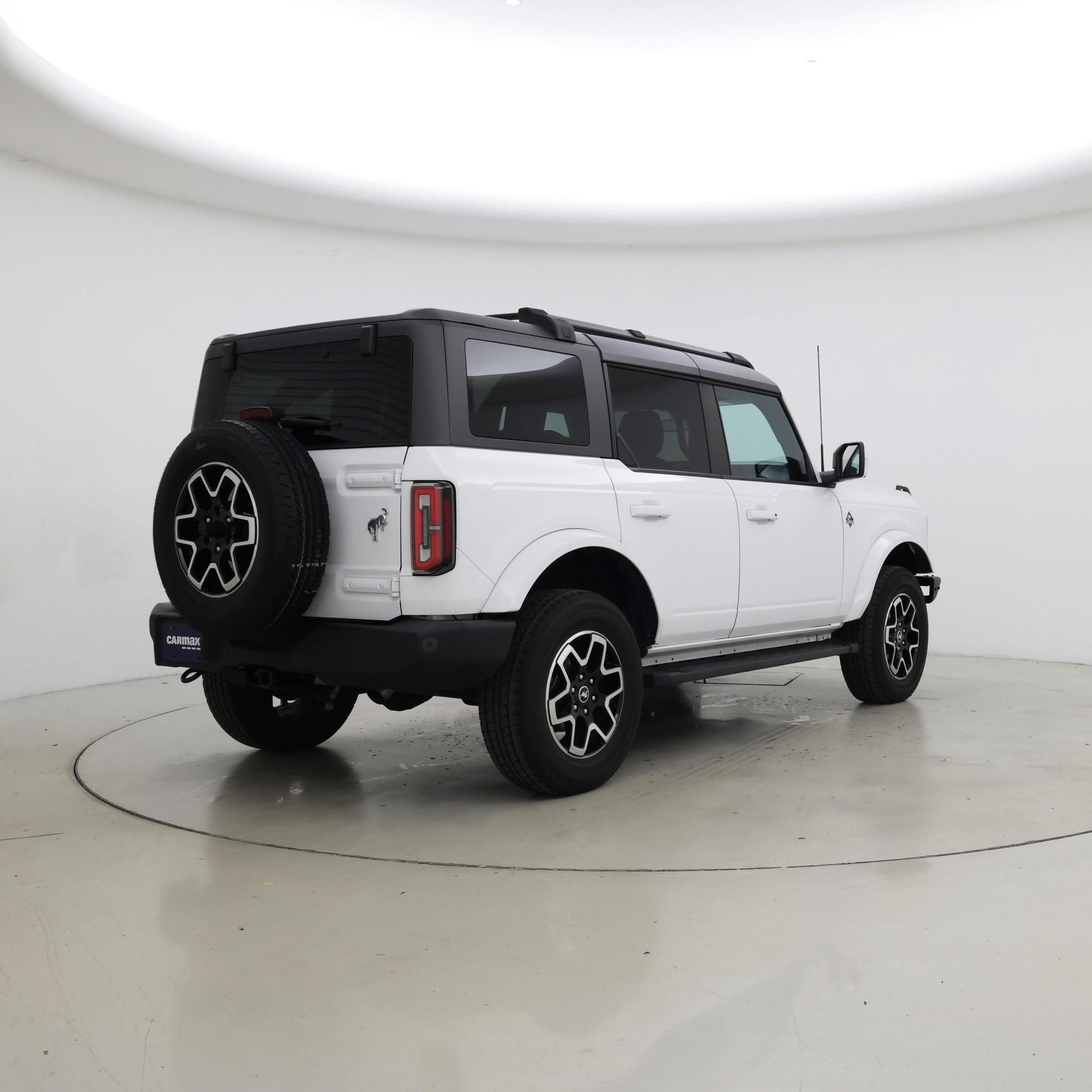 Thumbnail: 2022 Ford Bronco - 8