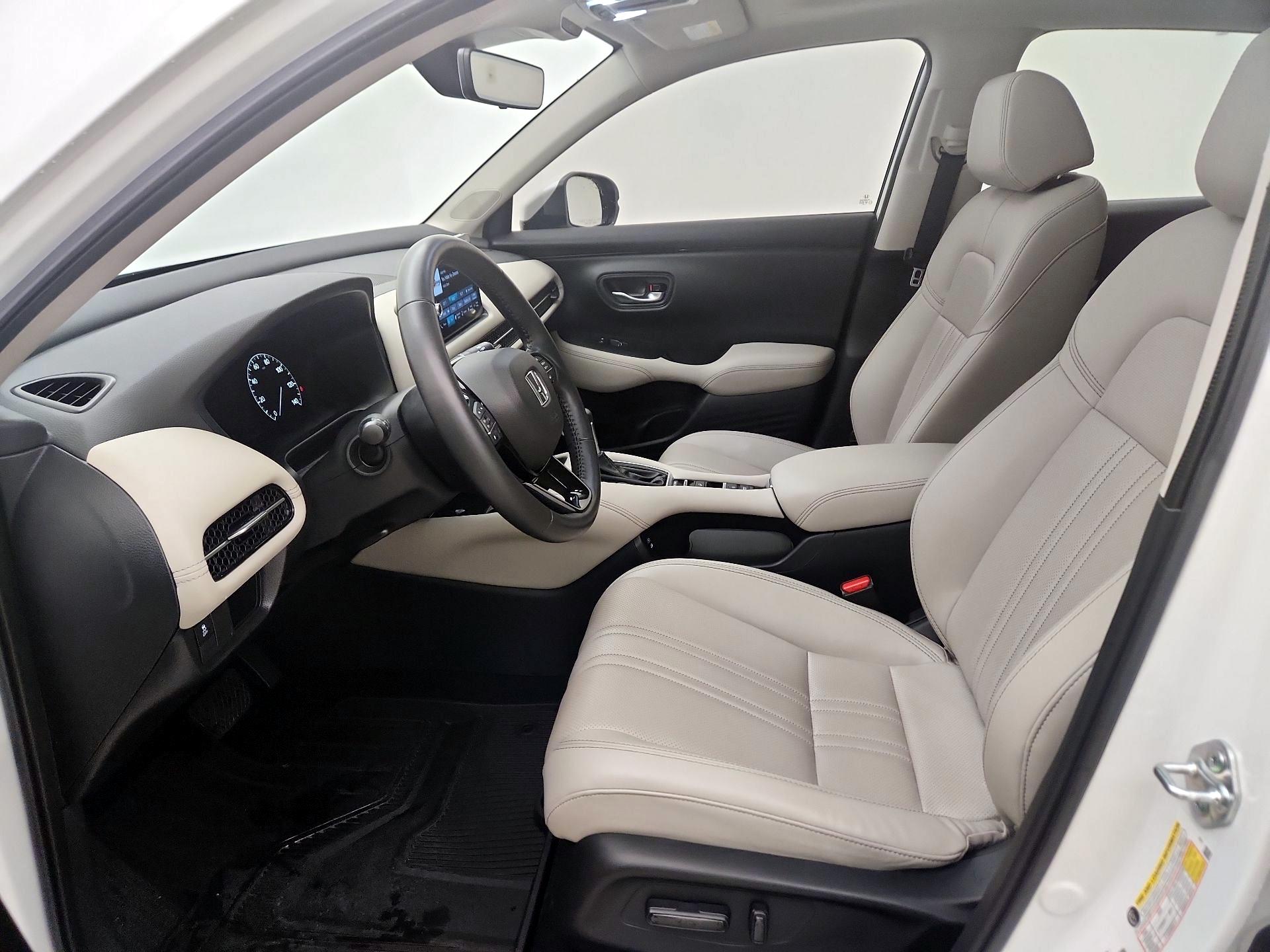 Thumbnail: 2025 Honda HR-V - 11