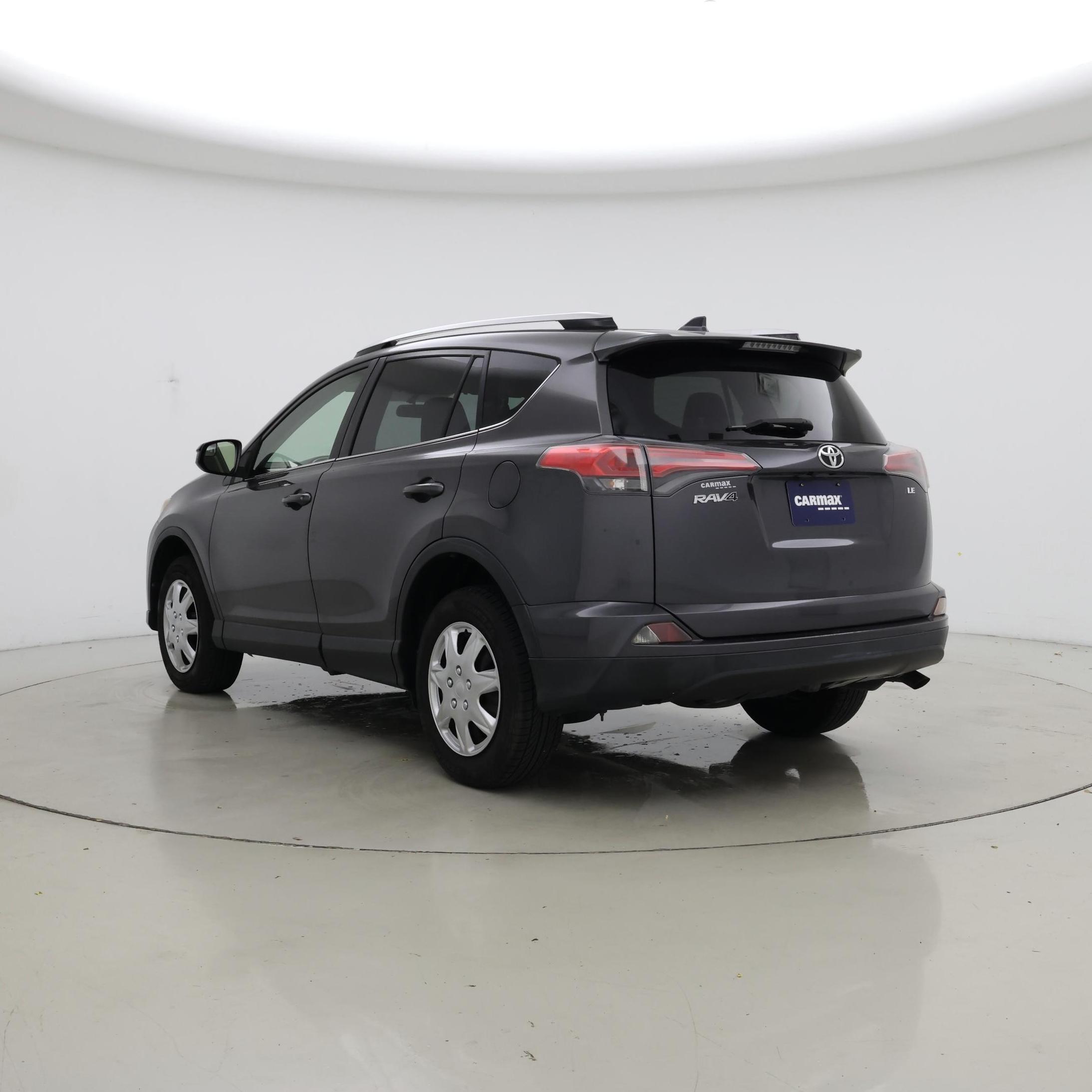 Thumbnail: 2016 Toyota RAV4 - 2