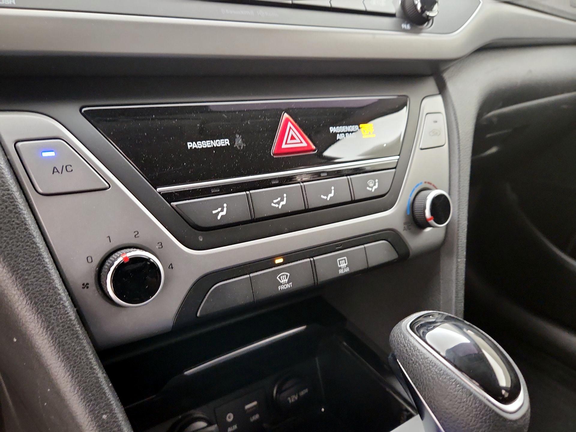 Thumbnail: 2018 Hyundai Elantra - 16