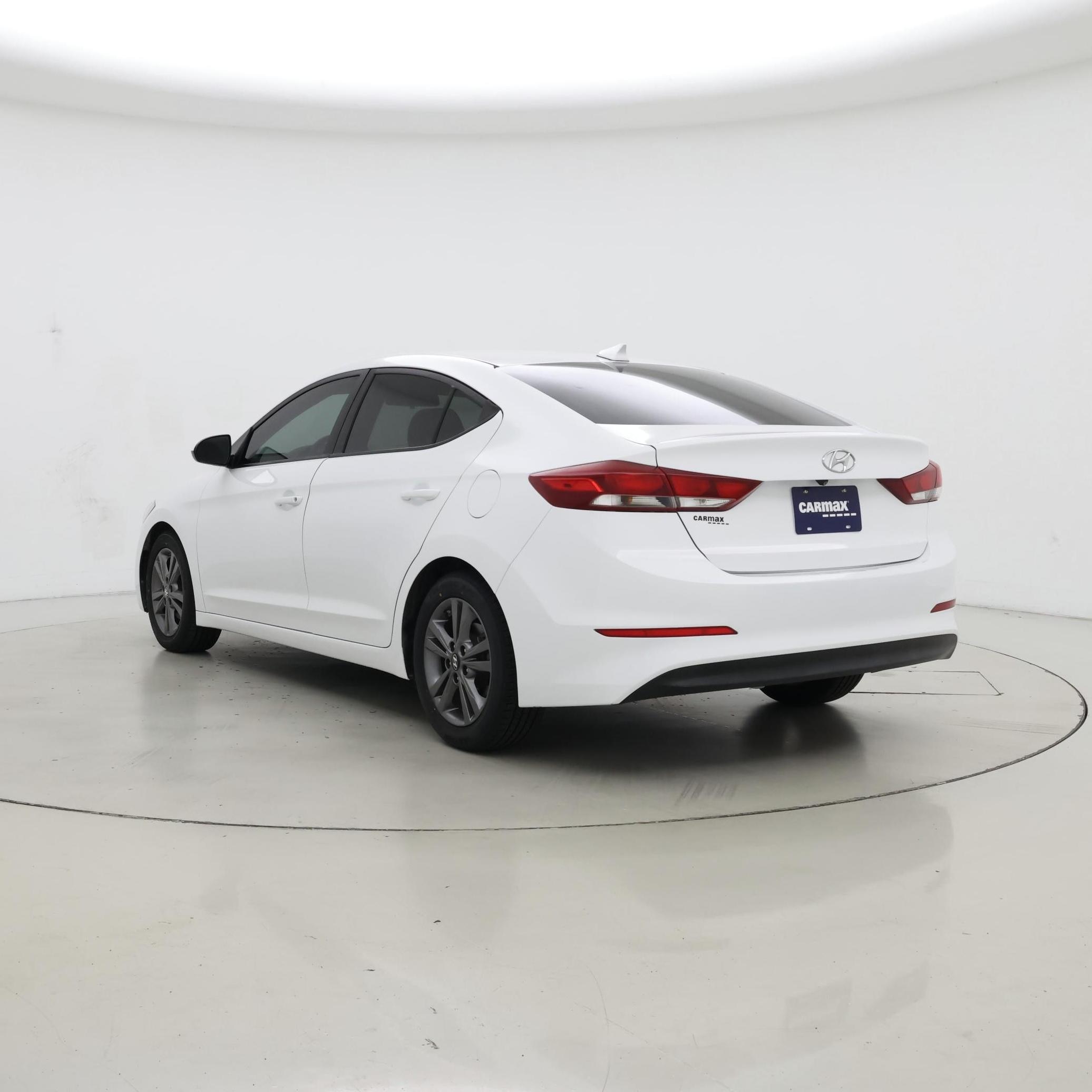 Thumbnail: 2018 Hyundai Elantra - 2
