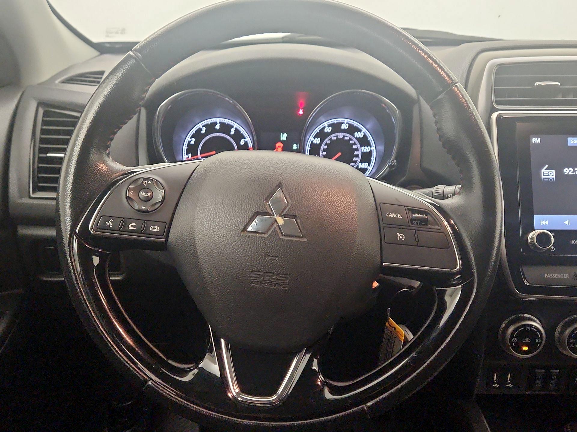 Thumbnail: 2021 Mitsubishi Outlander Sport - 10