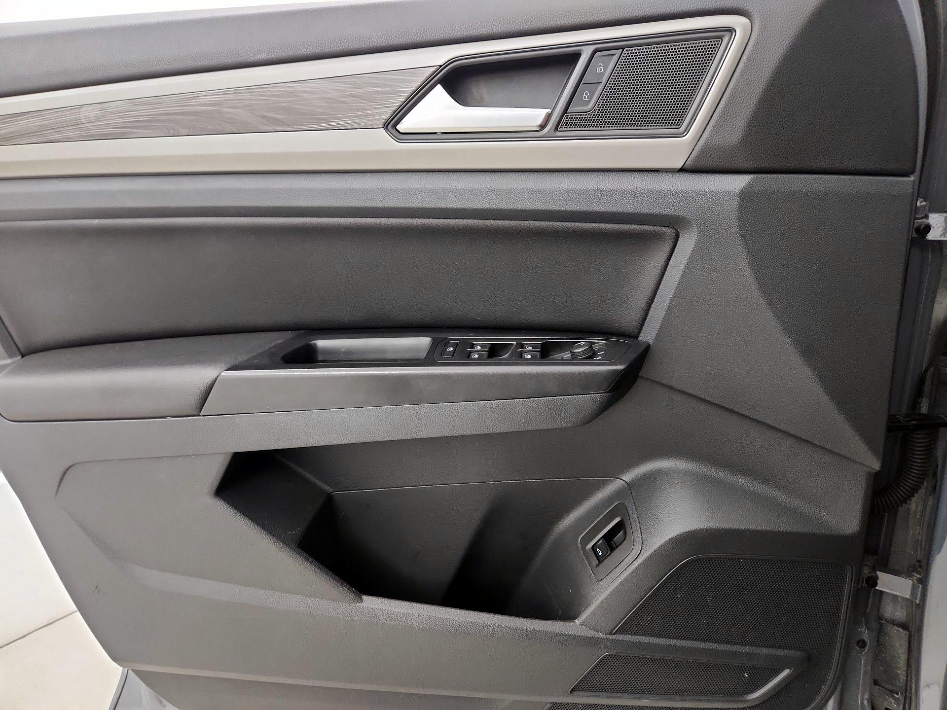 Thumbnail: 2020 Volkswagen Atlas - 12