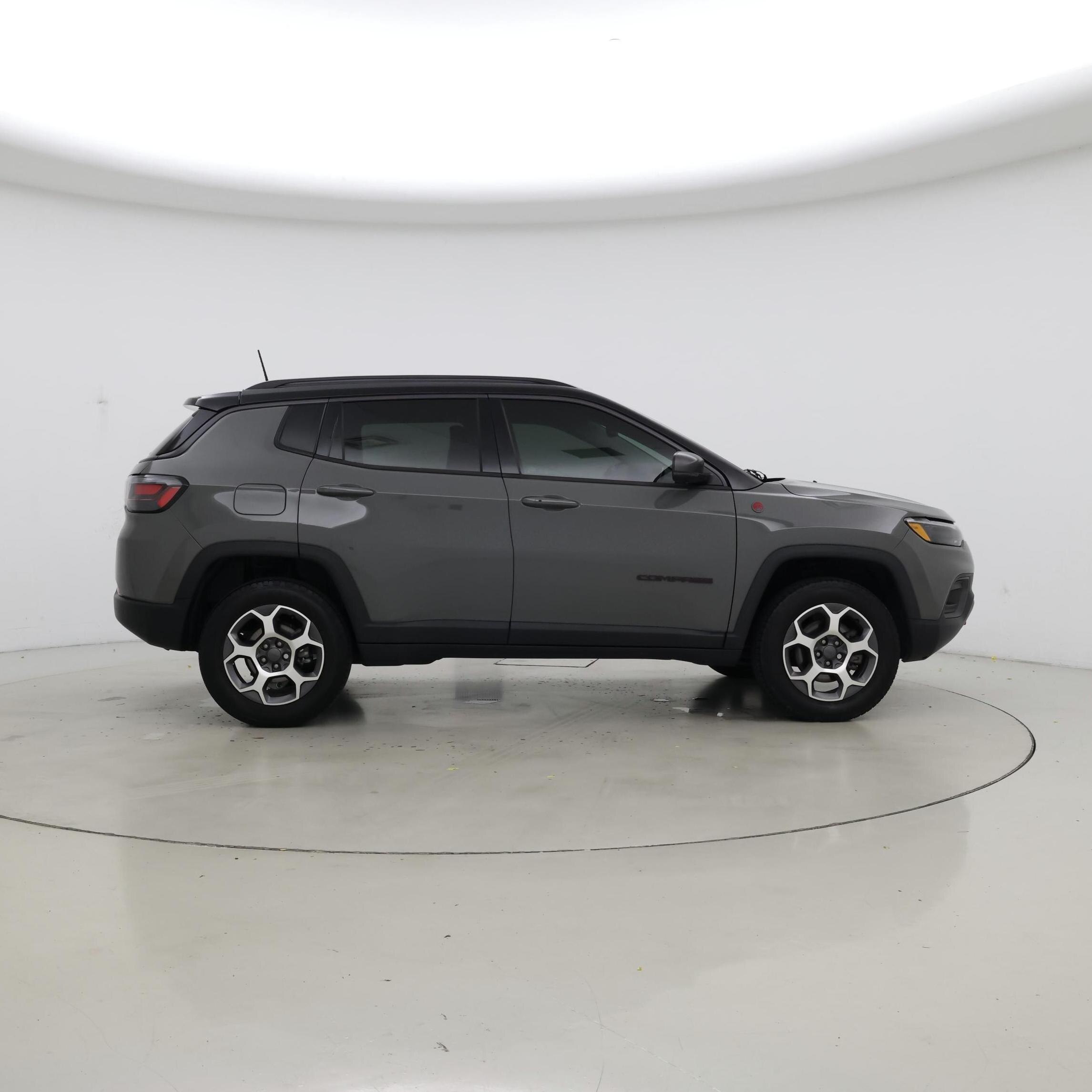Thumbnail: 2022 Jeep Compass - 7