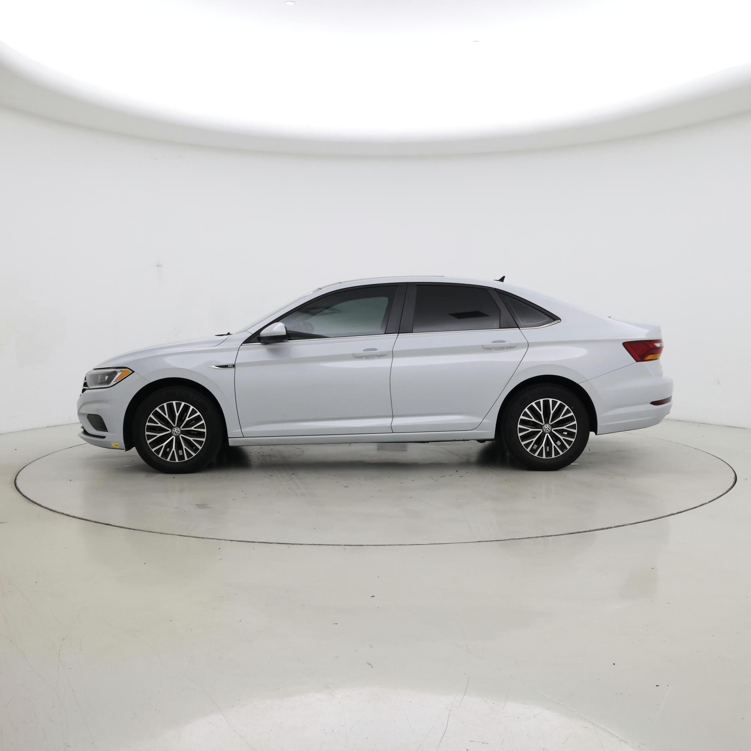 Thumbnail: 2019 Volkswagen Jetta - 3