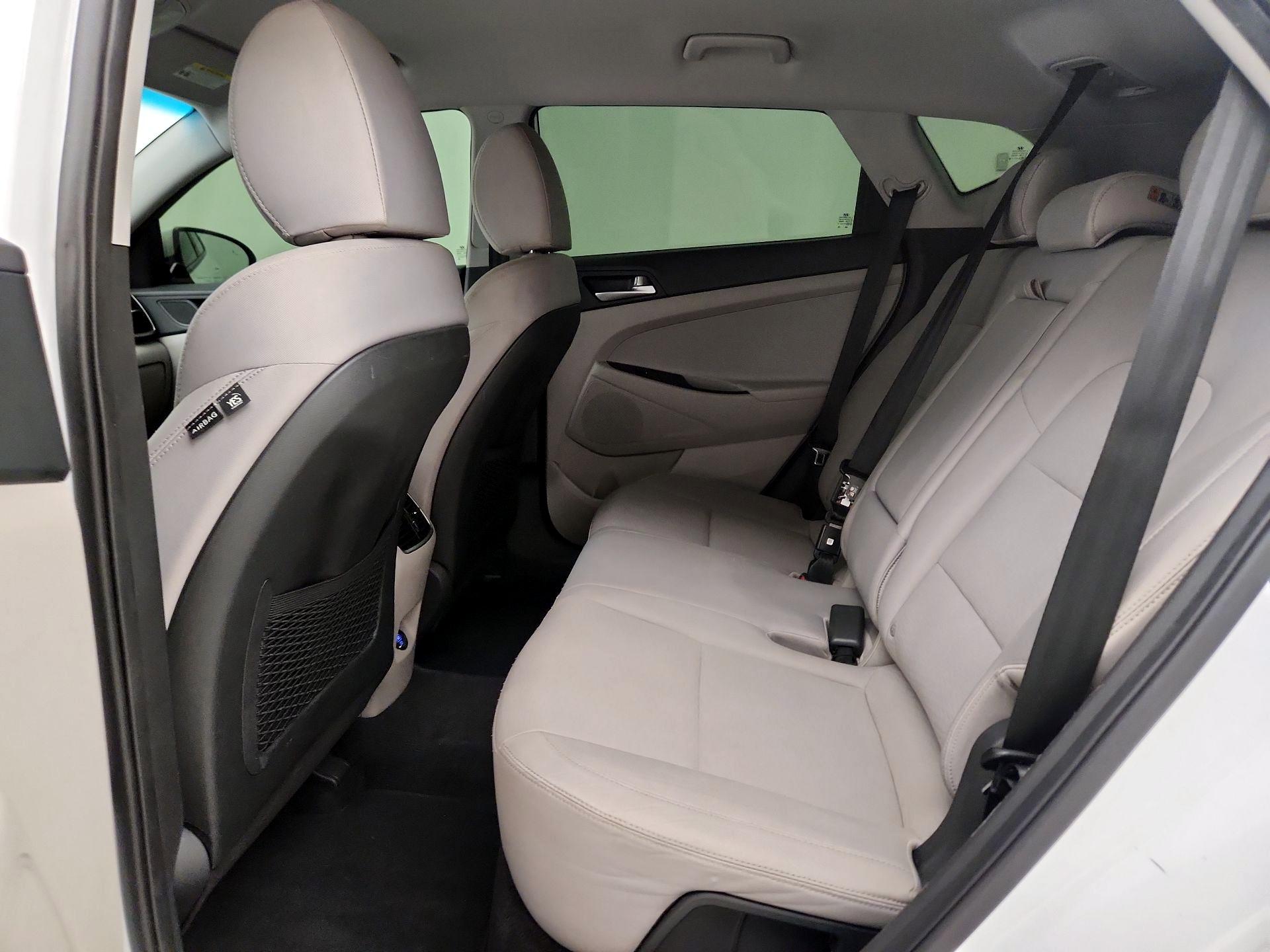 Thumbnail: 2020 Hyundai Tucson - 19