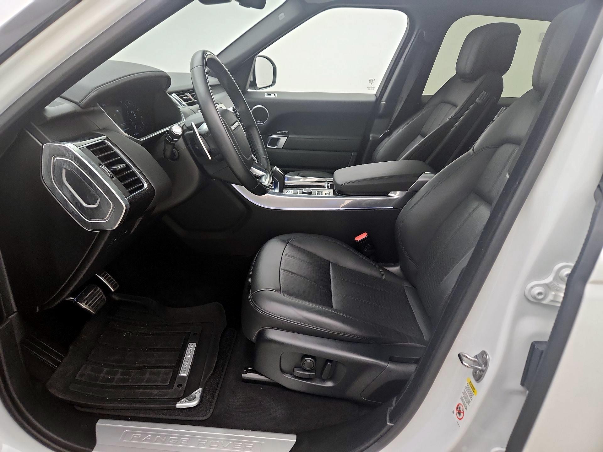 Thumbnail: 2020 Land Rover Range Rover Sport - 11
