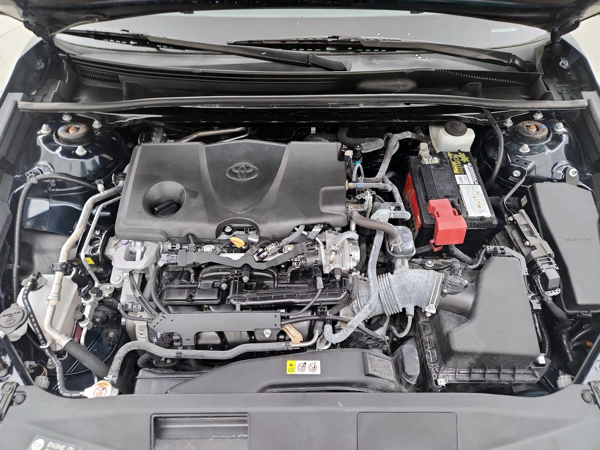 Thumbnail: 2021 Toyota Camry - 20
