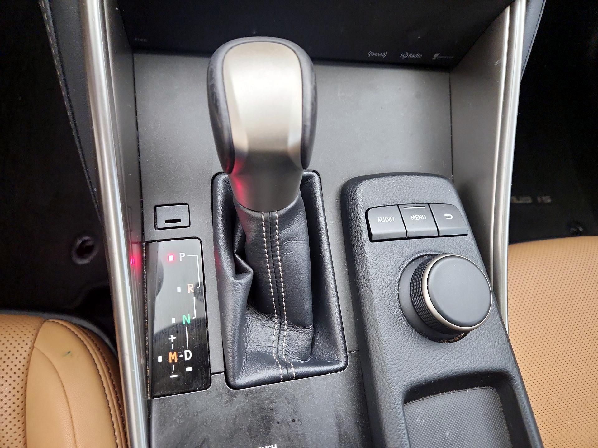 Thumbnail: 2016 Lexus IS - 16