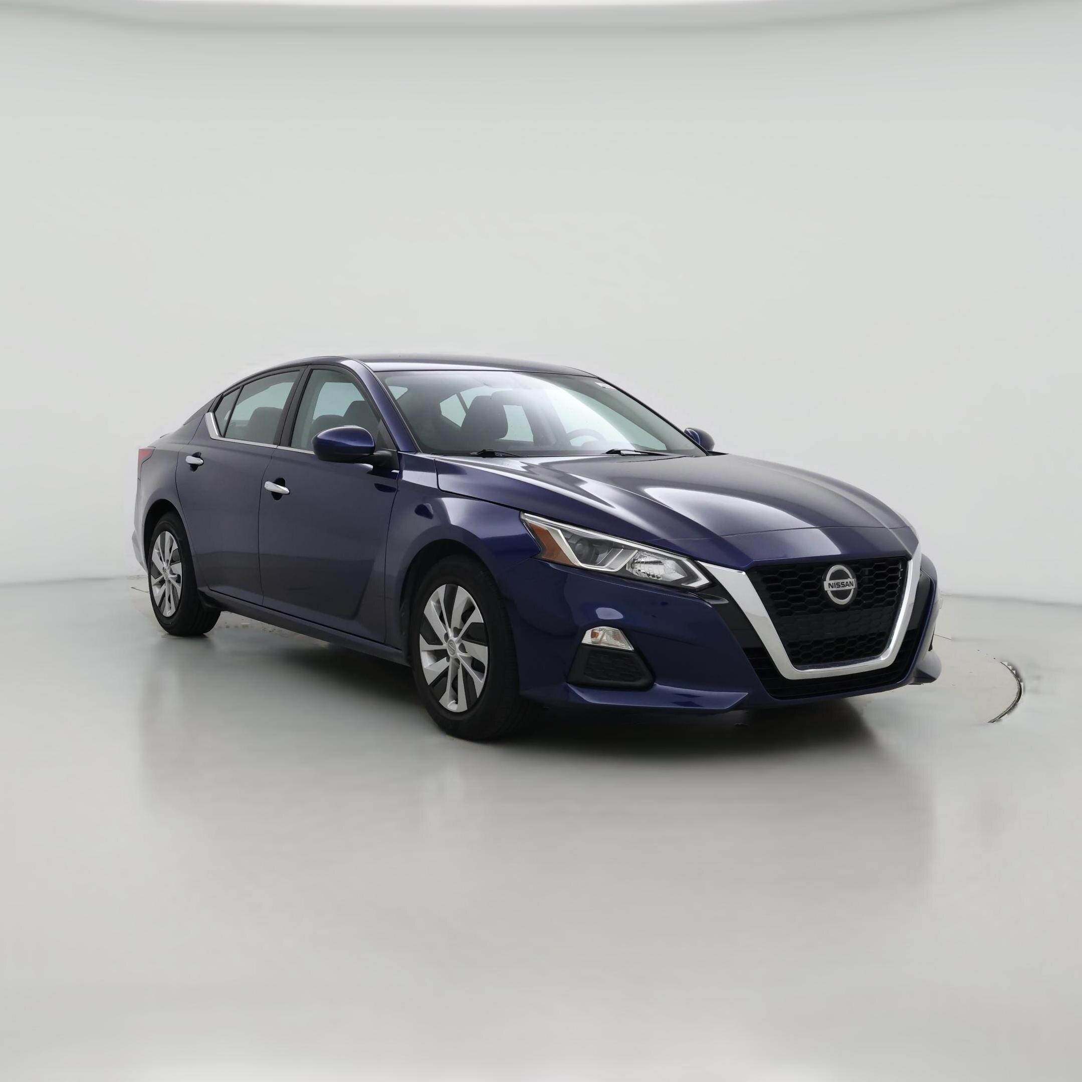Thumbnail: 2020 Nissan Altima - 1