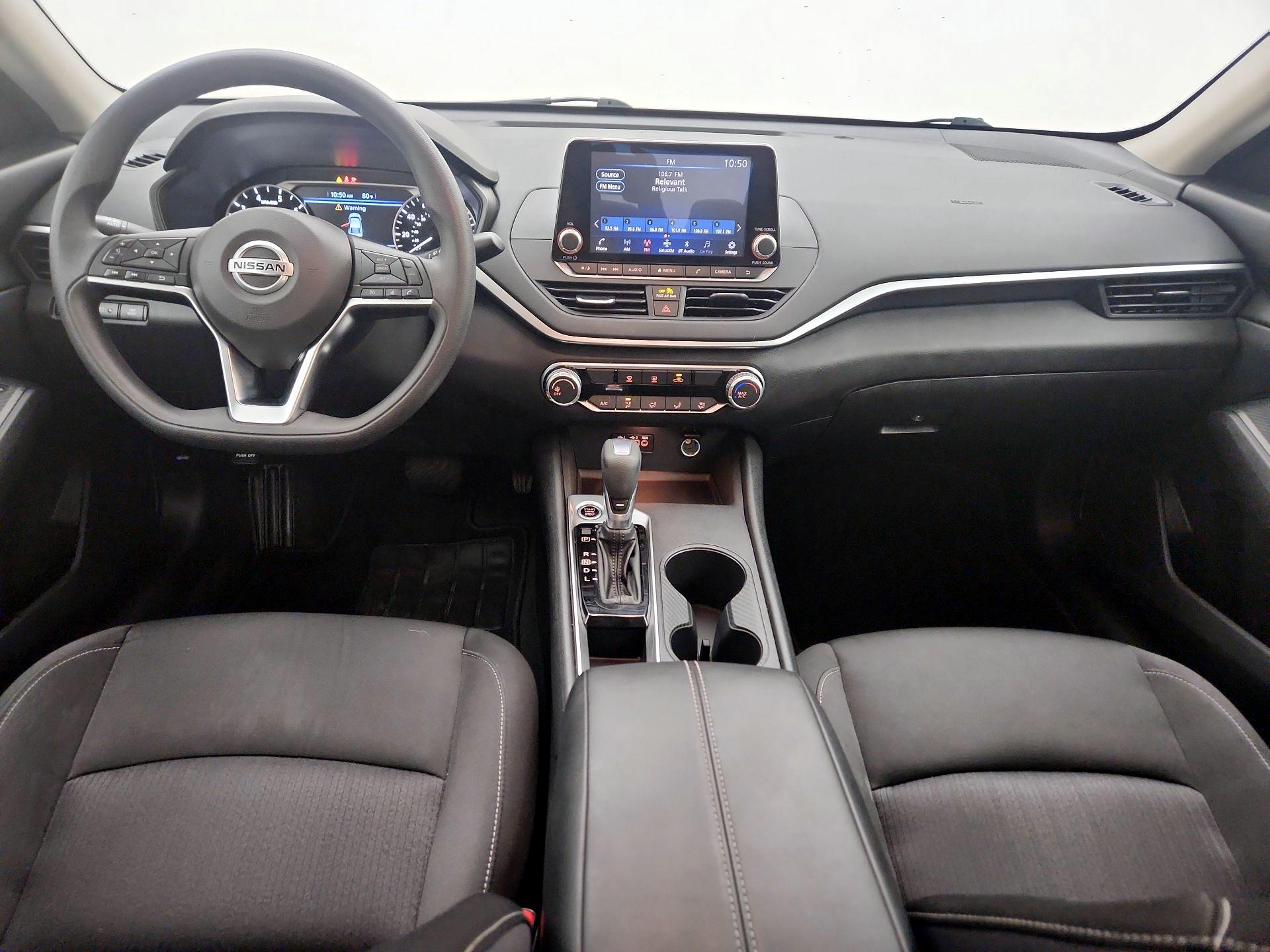 Thumbnail: 2020 Nissan Altima - 9