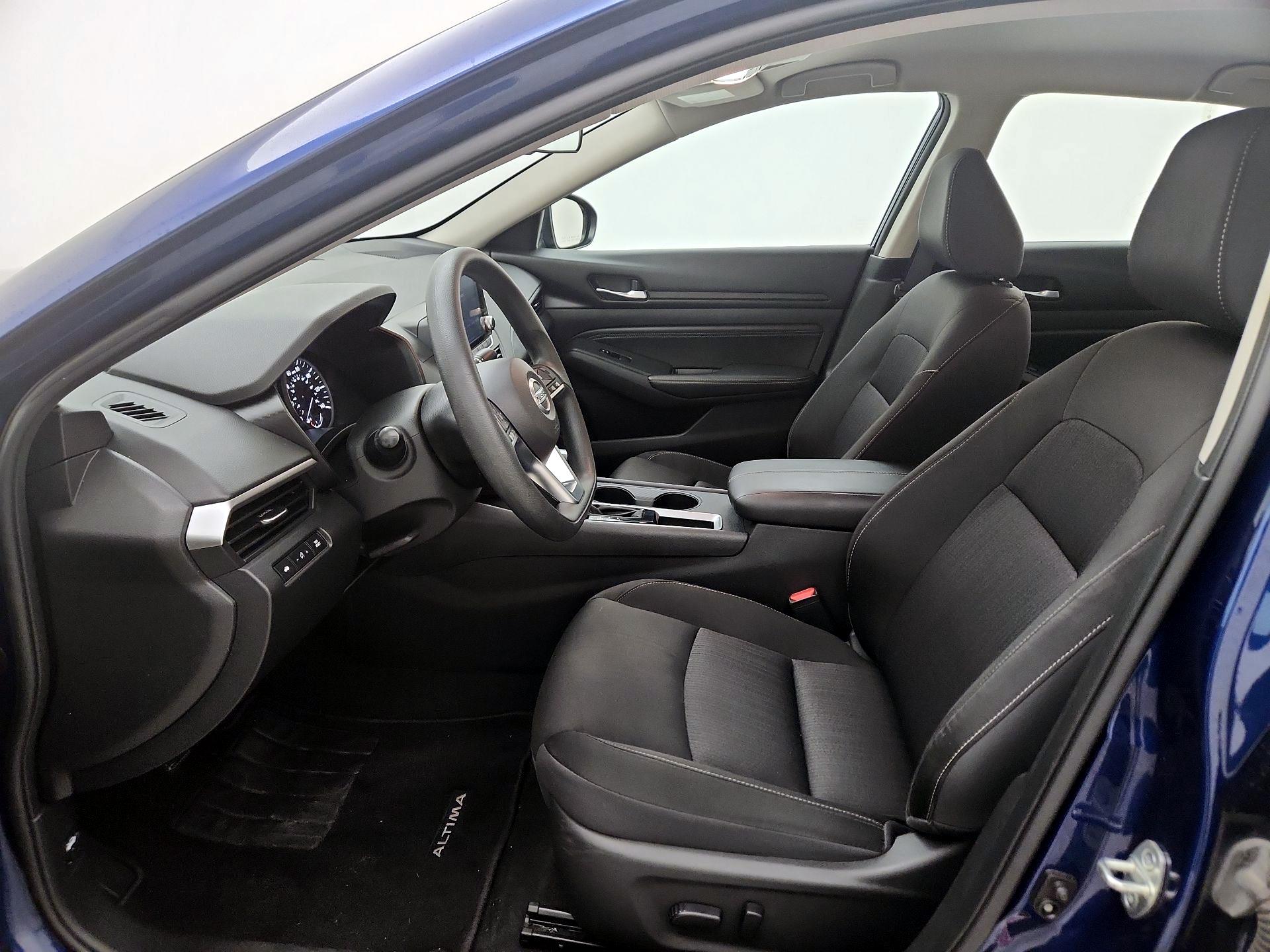 Thumbnail: 2020 Nissan Altima - 11