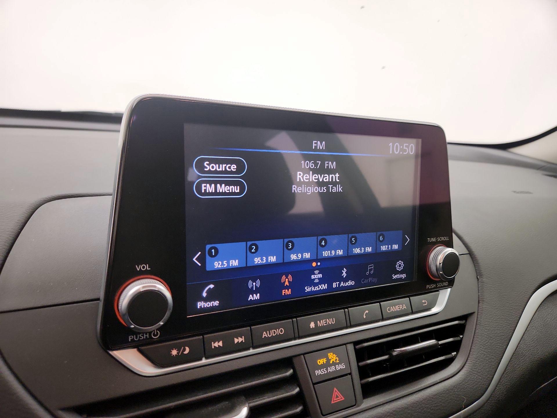 Thumbnail: 2020 Nissan Altima - 15