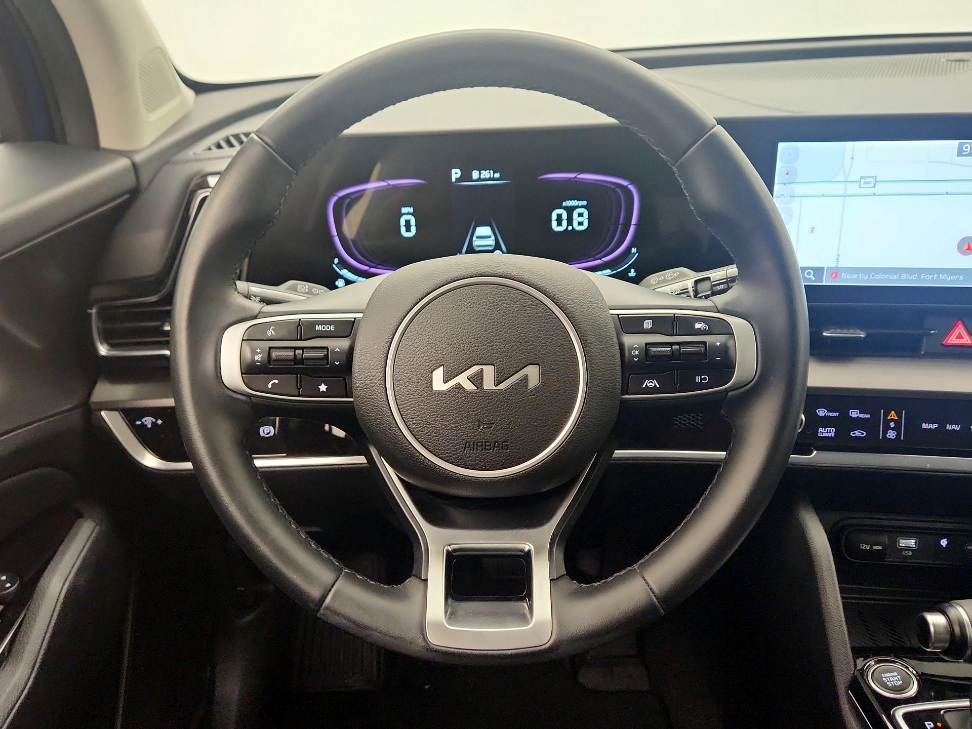 Thumbnail: 2023 Kia Sportage - 10