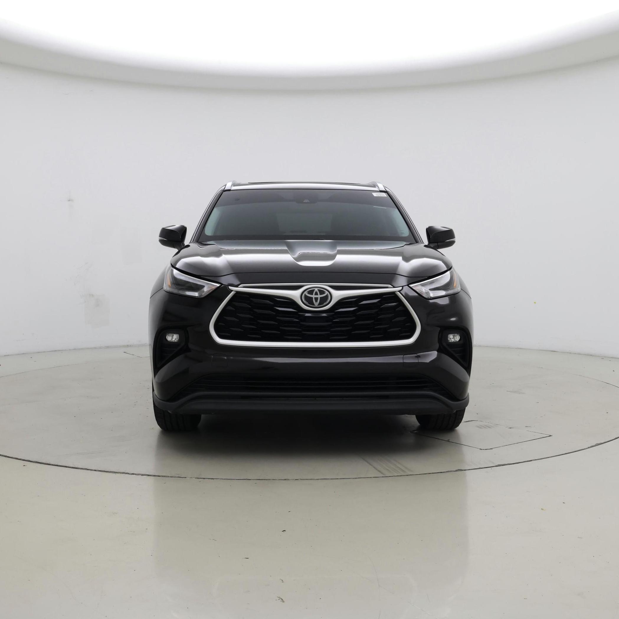 Thumbnail: 2021 Toyota Highlander - 5