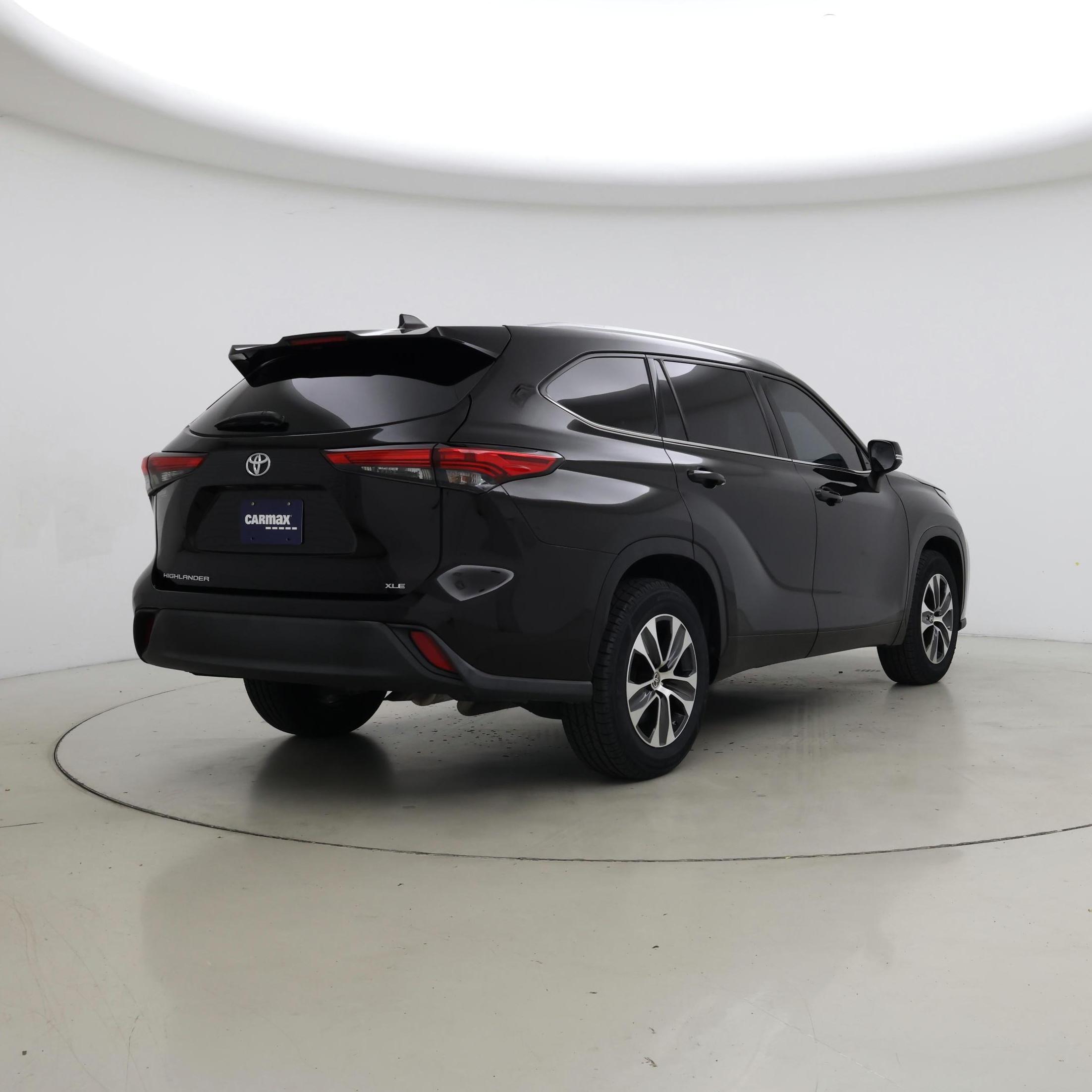 Thumbnail: 2021 Toyota Highlander - 8