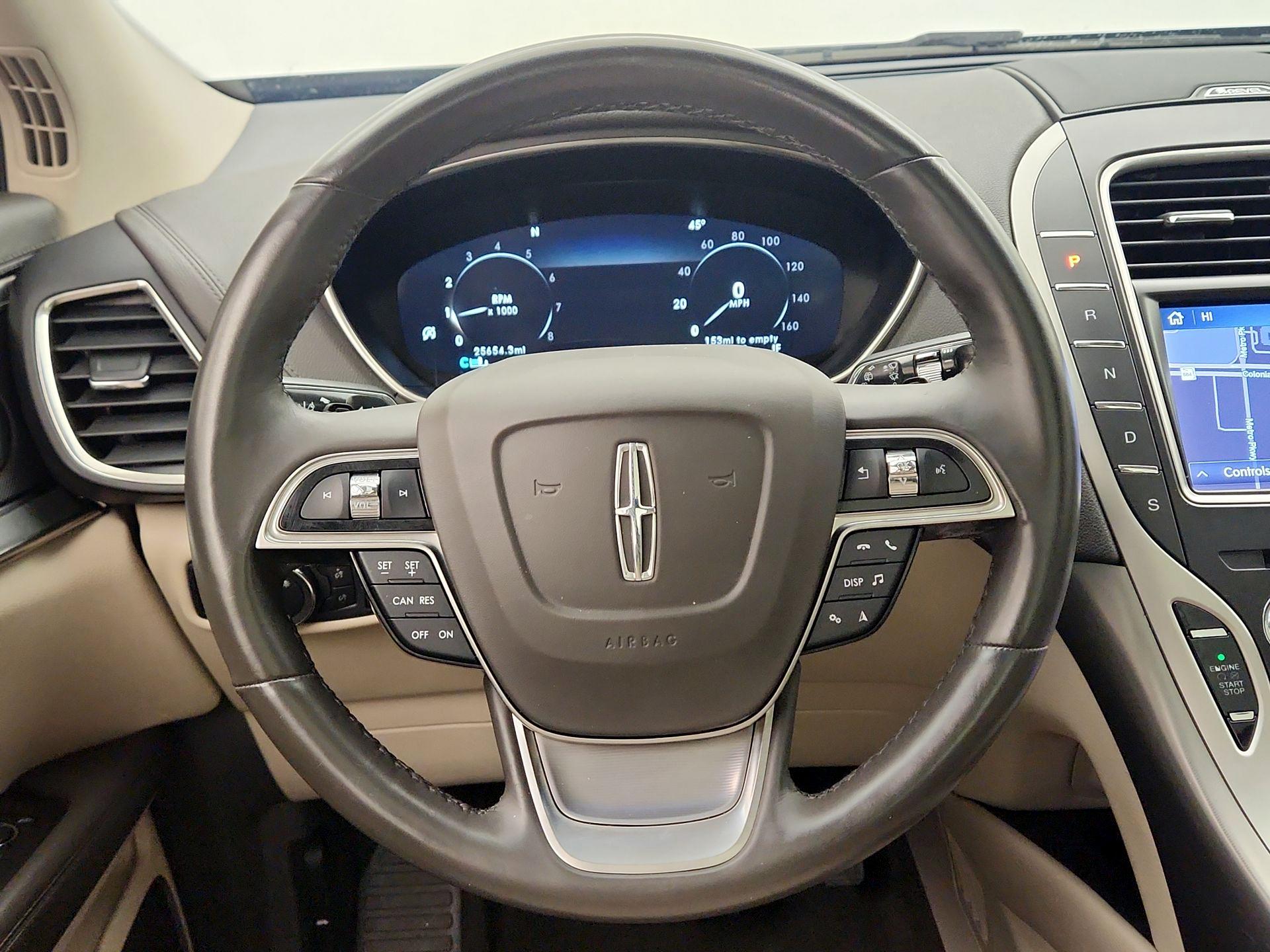 Thumbnail: 2020 Lincoln Nautilus - 10