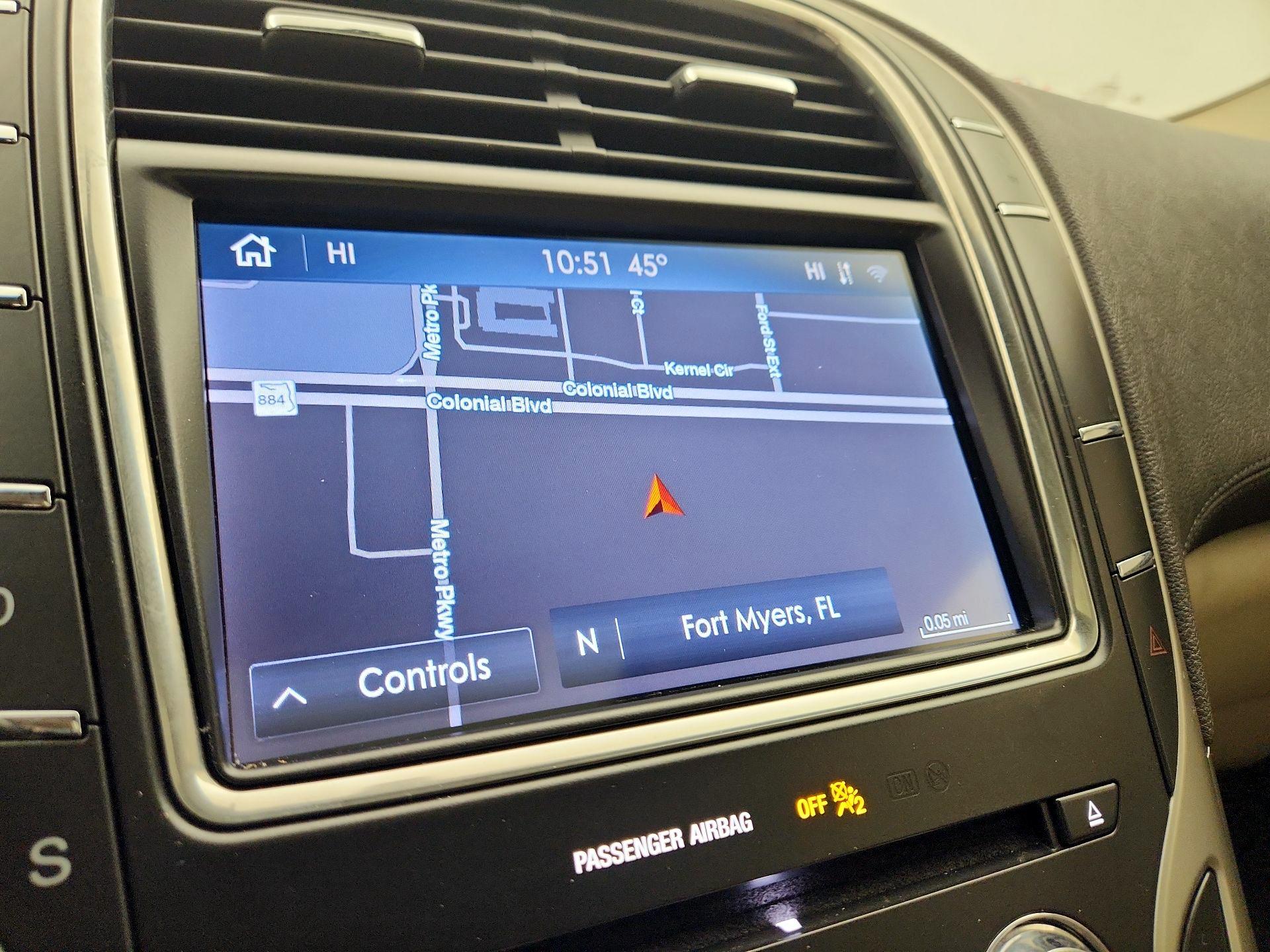 Thumbnail: 2020 Lincoln Nautilus - 14