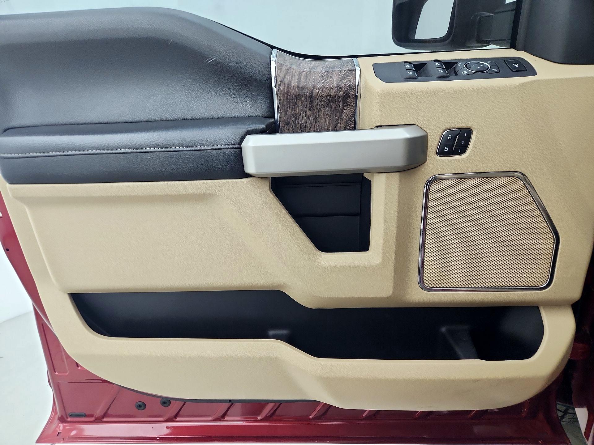Thumbnail: 2019 Ford F-250 - 12