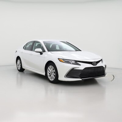 White 2023 Toyota Camry LE