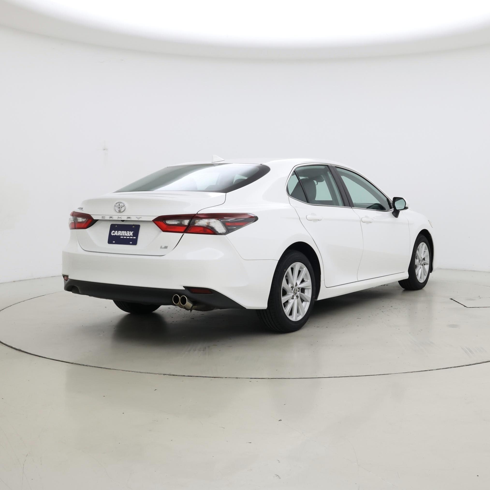 Thumbnail: 2023 Toyota Camry - 8