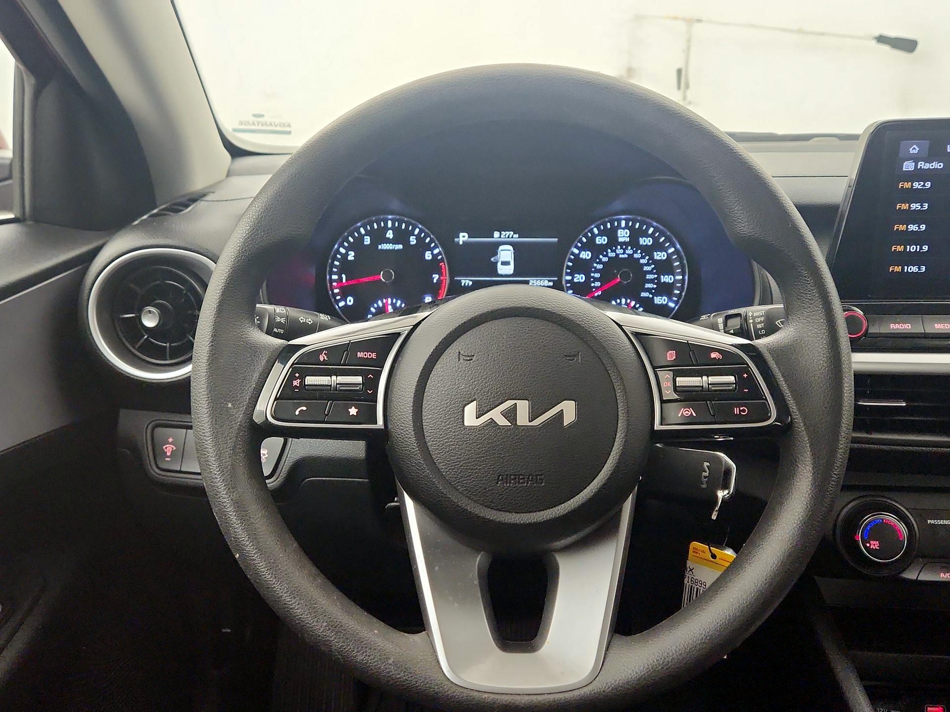 Thumbnail: 2024 Kia Forte - 10
