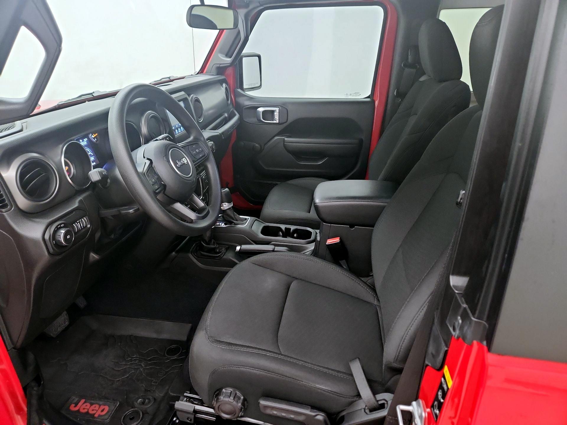 Thumbnail: 2022 Jeep Wrangler - 11