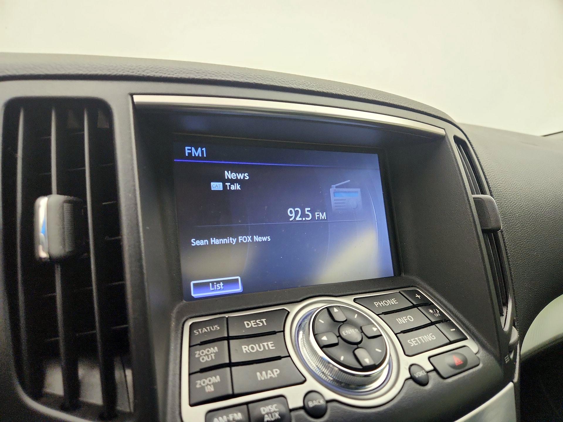 Thumbnail: 2015 INFINITI Q60 - 16