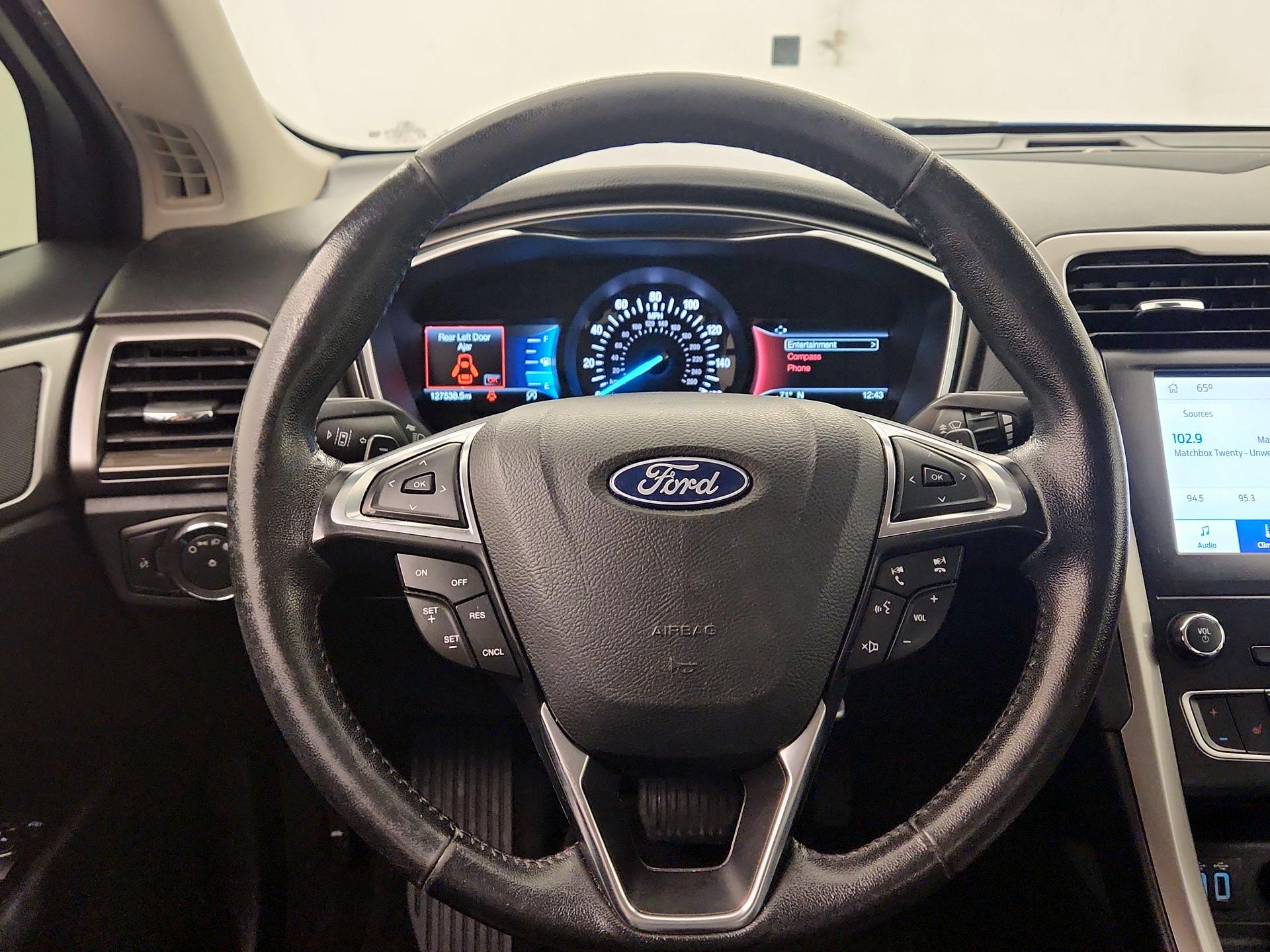 Thumbnail: 2019 Ford Fusion - 10