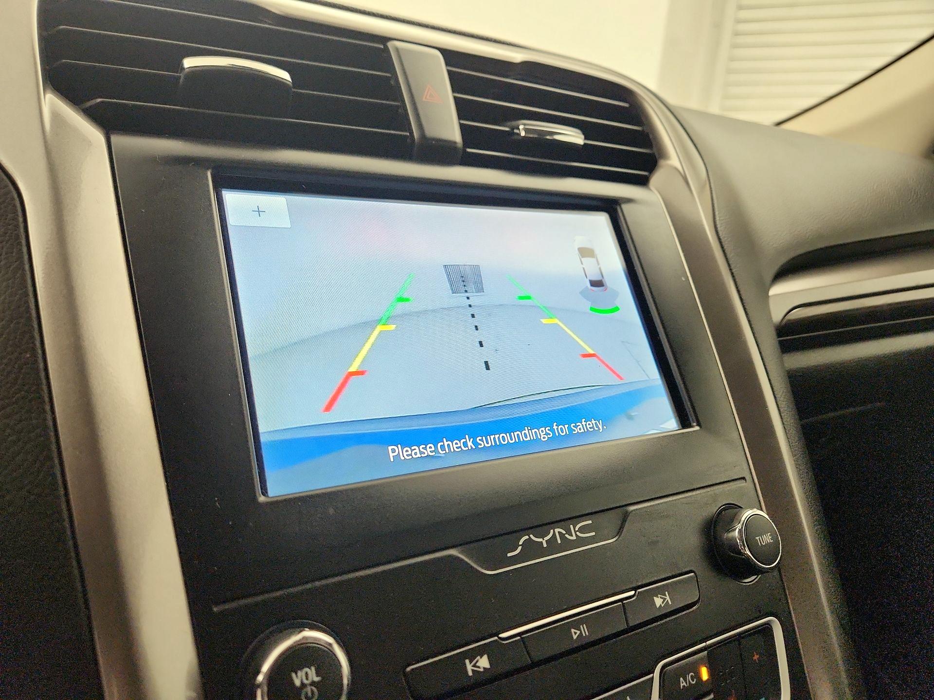 Thumbnail: 2019 Ford Fusion - 14