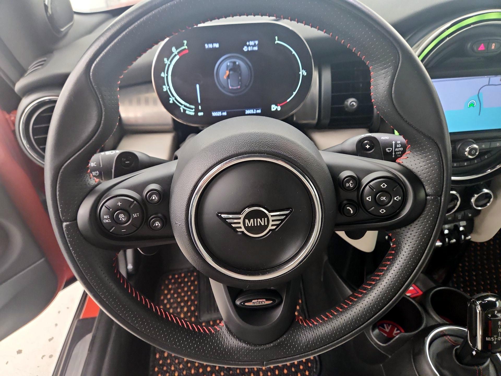 Thumbnail: 2021 MINI Cooper - 10