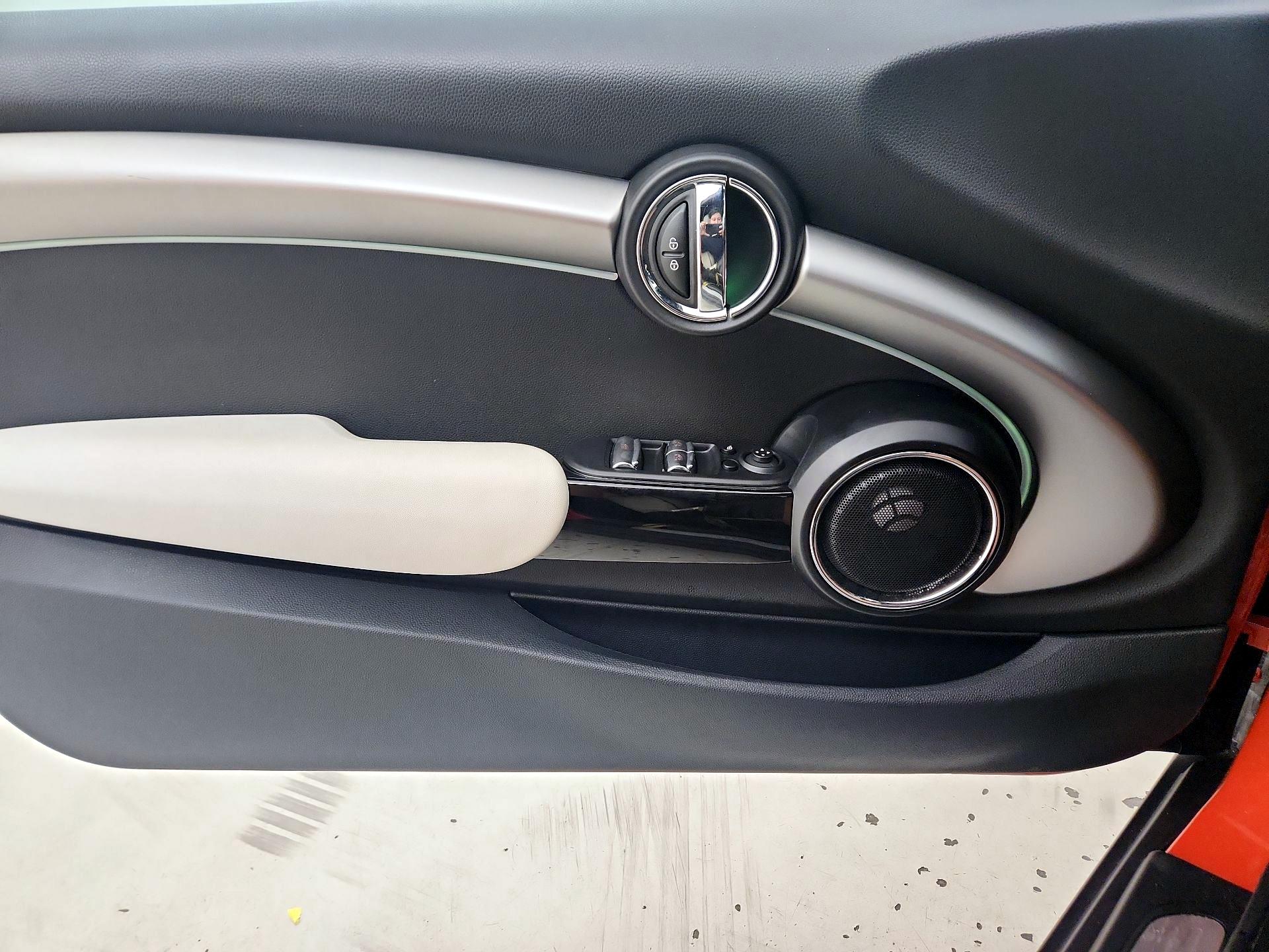 Thumbnail: 2021 MINI Cooper - 12