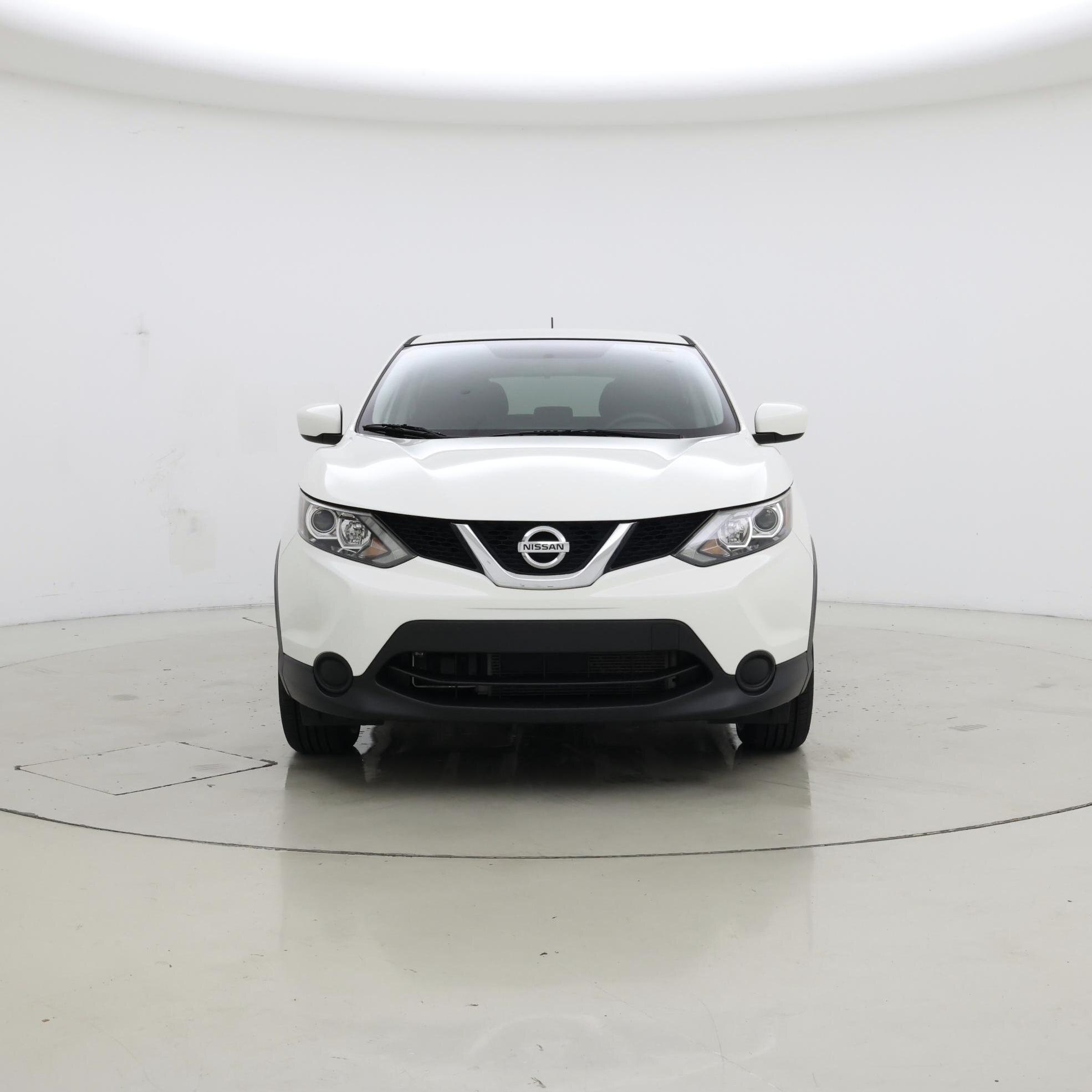 Thumbnail: 2017 Nissan Rogue Sport - 5