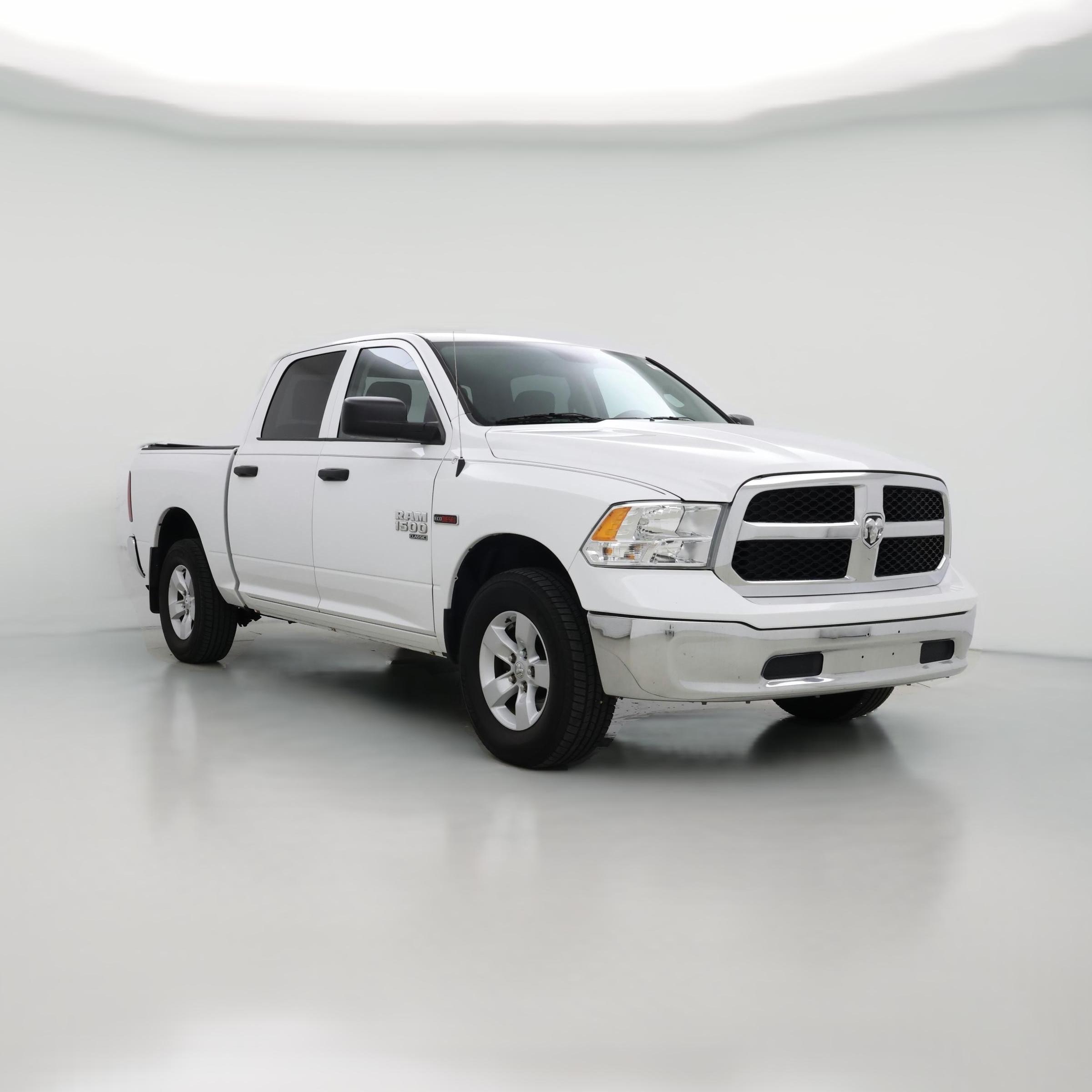 Thumbnail: 2019 RAM 1500 Classic - 1