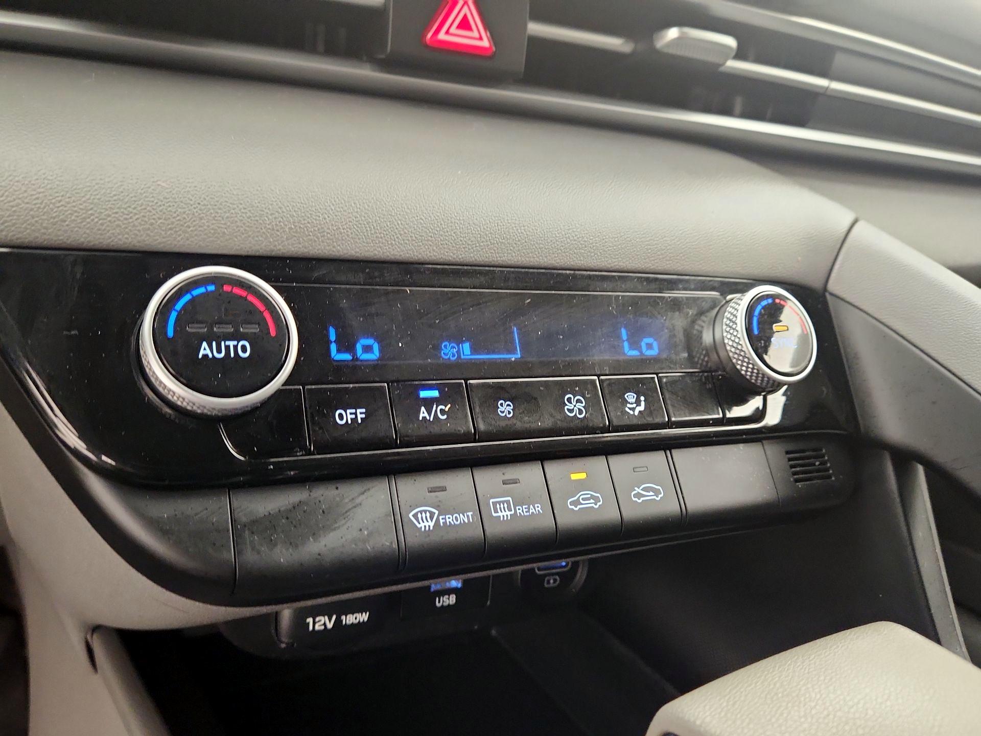 Thumbnail: 2021 Hyundai Elantra - 15