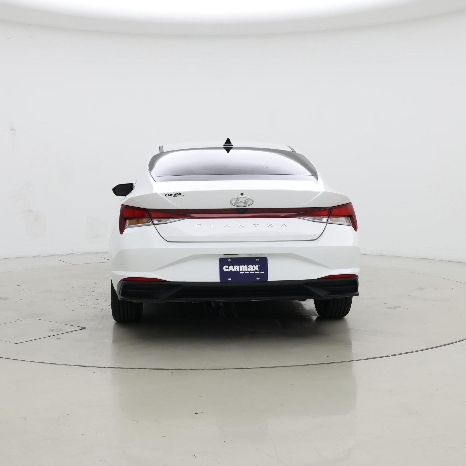 Thumbnail: 2021 Hyundai Elantra - 6