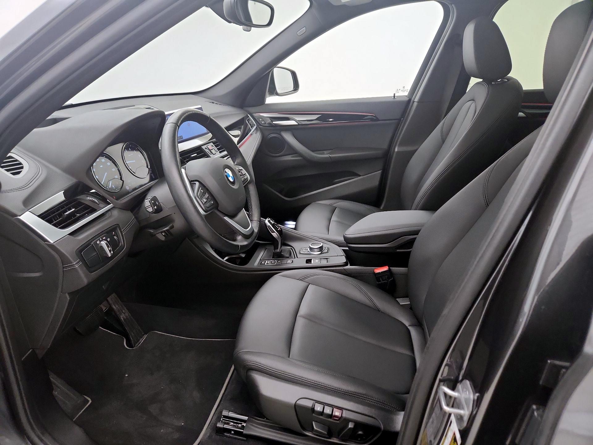 Thumbnail: 2021 BMW X1 - 11