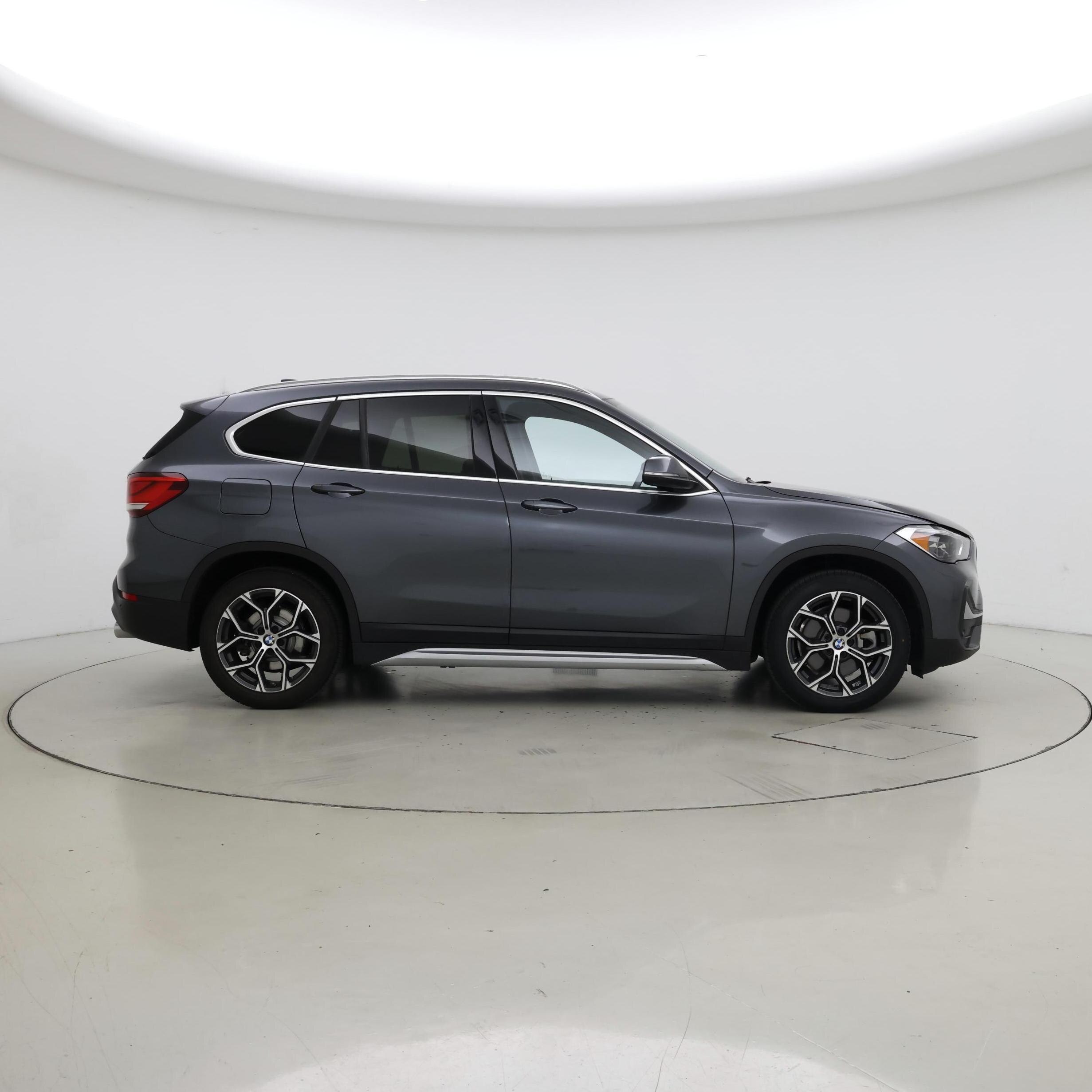 Thumbnail: 2021 BMW X1 - 7
