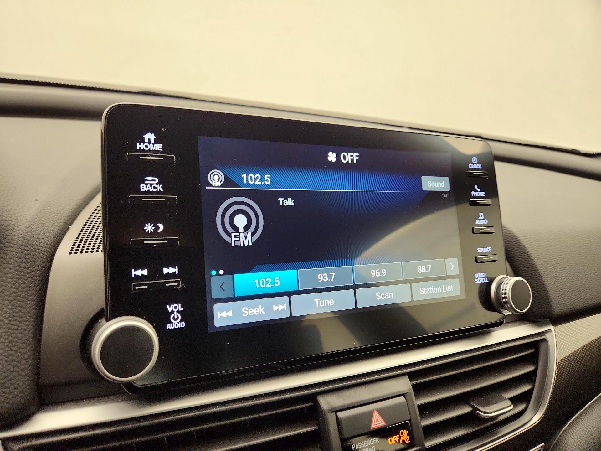 Thumbnail: 2019 Honda Accord - 15