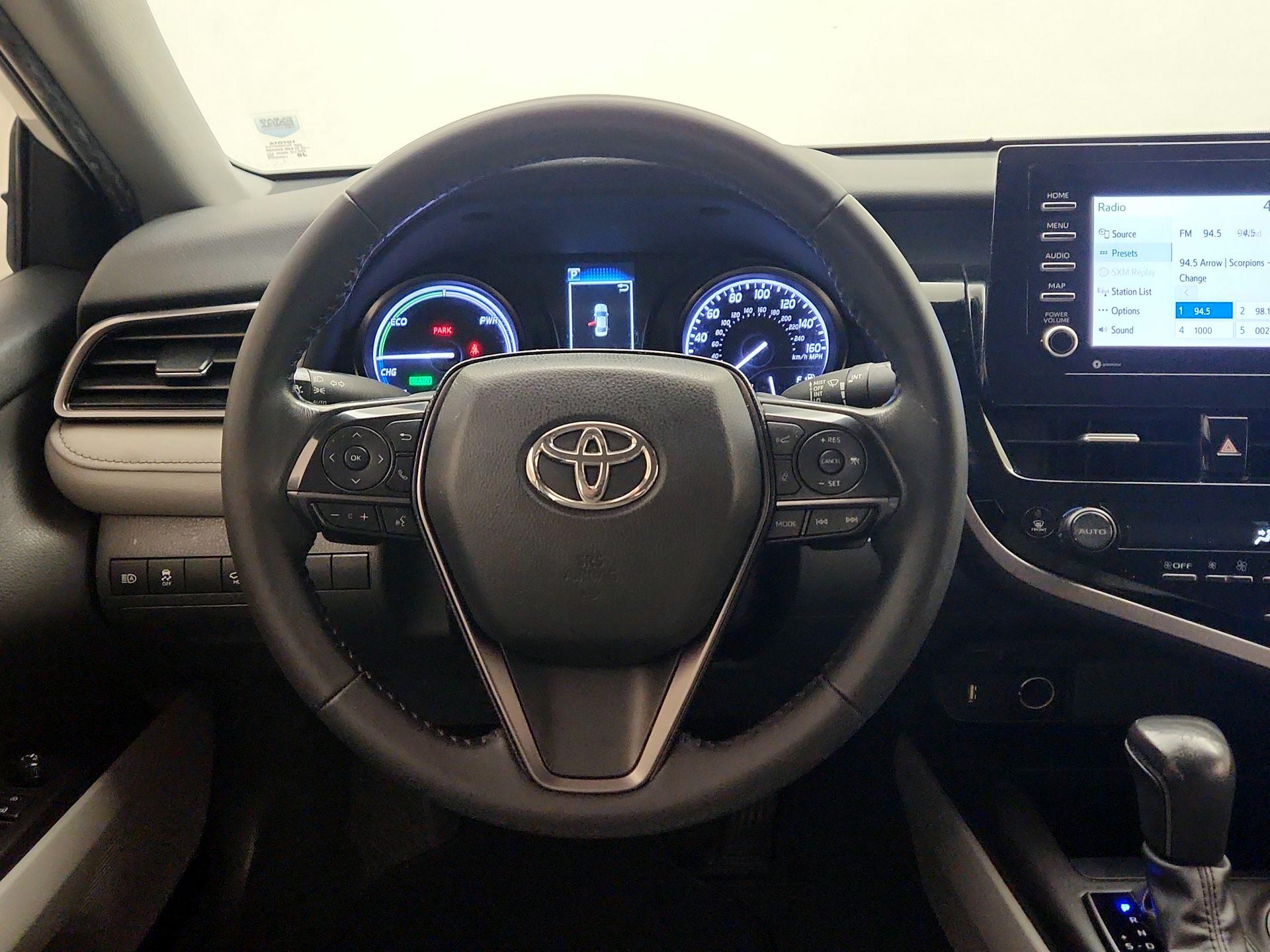 Thumbnail: 2022 Toyota Camry - 10