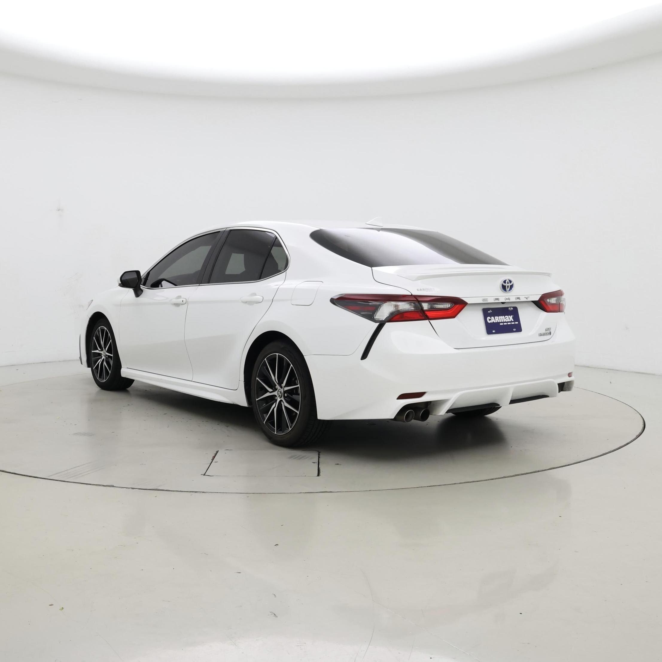 Thumbnail: 2022 Toyota Camry - 2