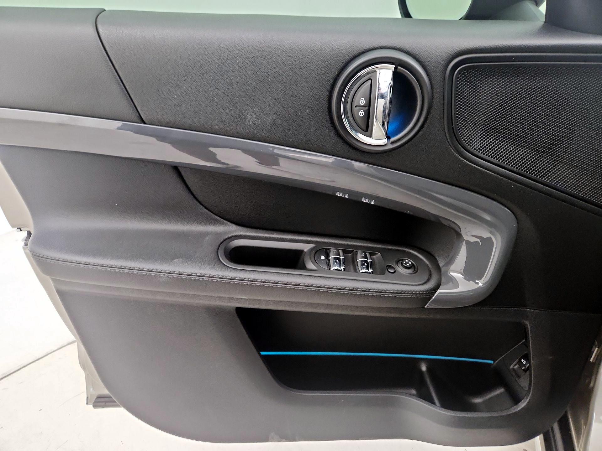 Thumbnail: 2019 MINI Cooper Countryman - 12