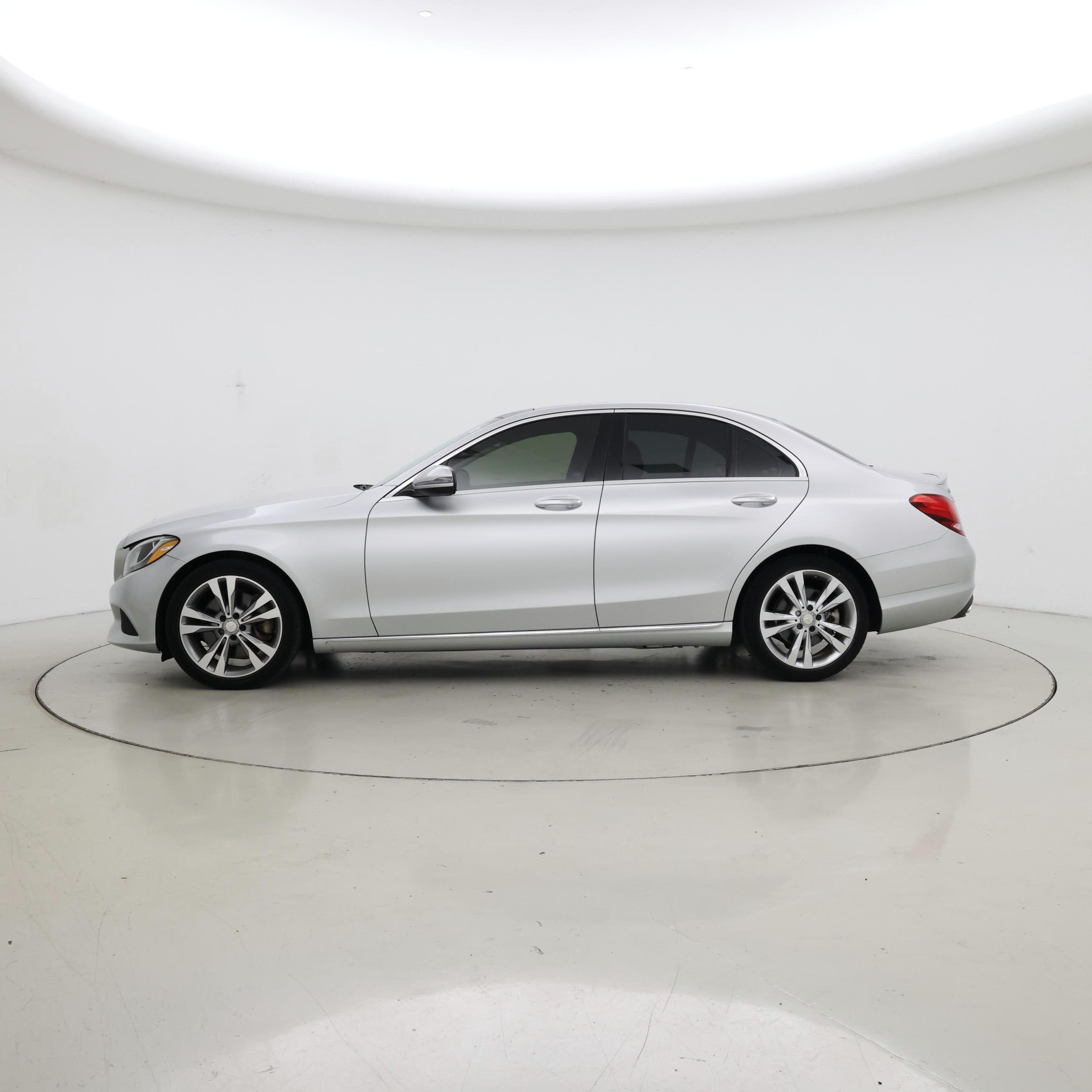 Thumbnail: 2016 Mercedes-Benz C-Class - 3