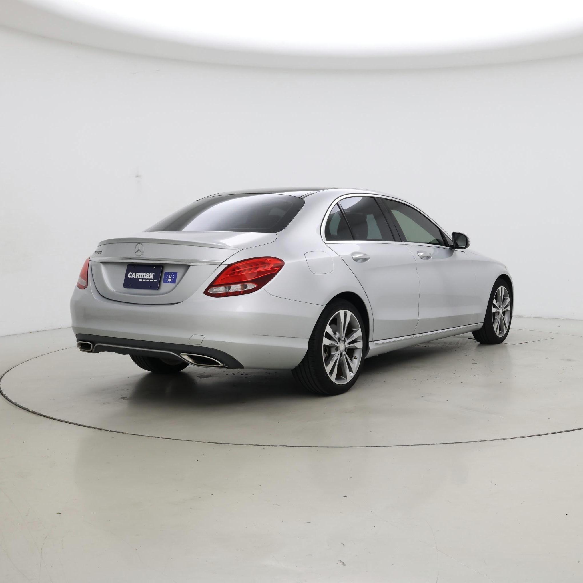 Thumbnail: 2016 Mercedes-Benz C-Class - 8