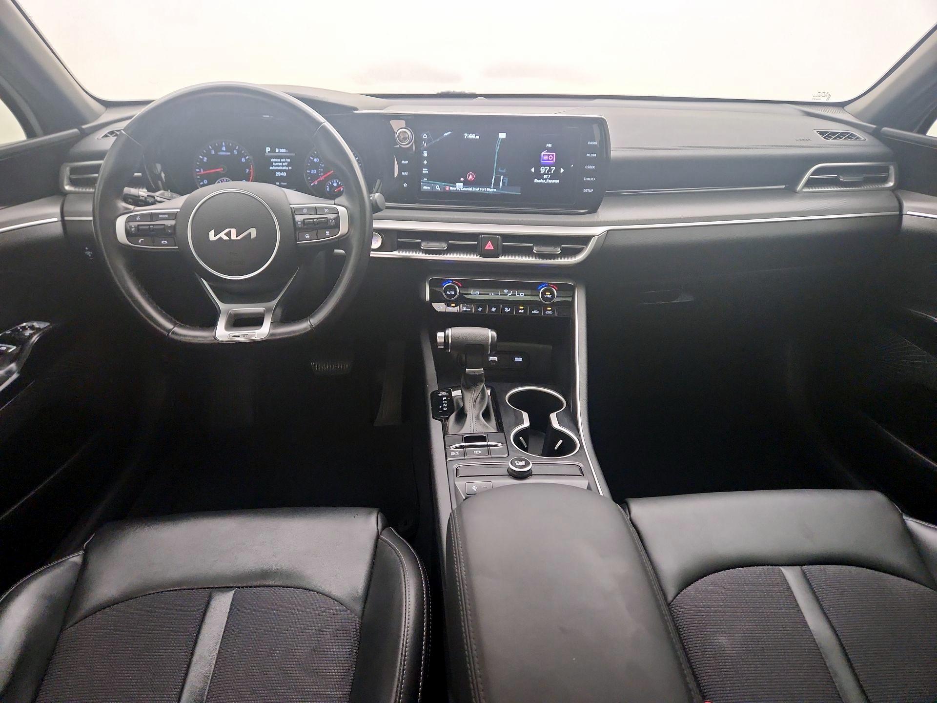 Thumbnail: 2023 Kia K5 - 9