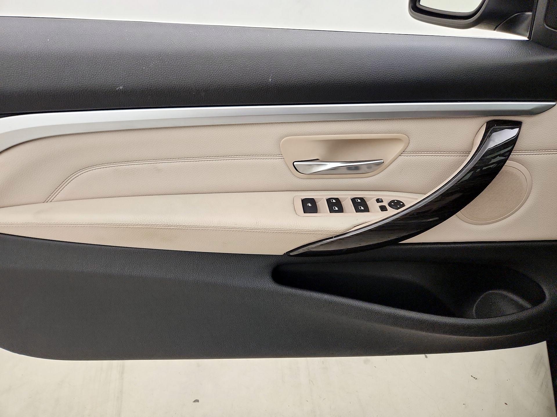 Thumbnail: 2016 BMW 4 Series - 12