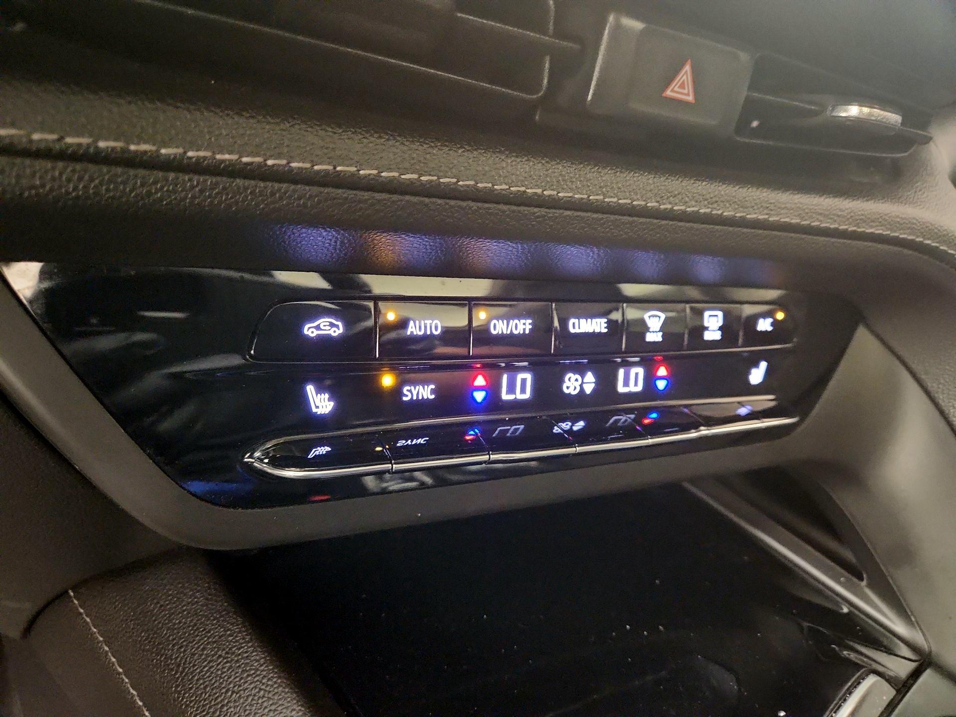 Thumbnail: 2022 Buick Envision - 17