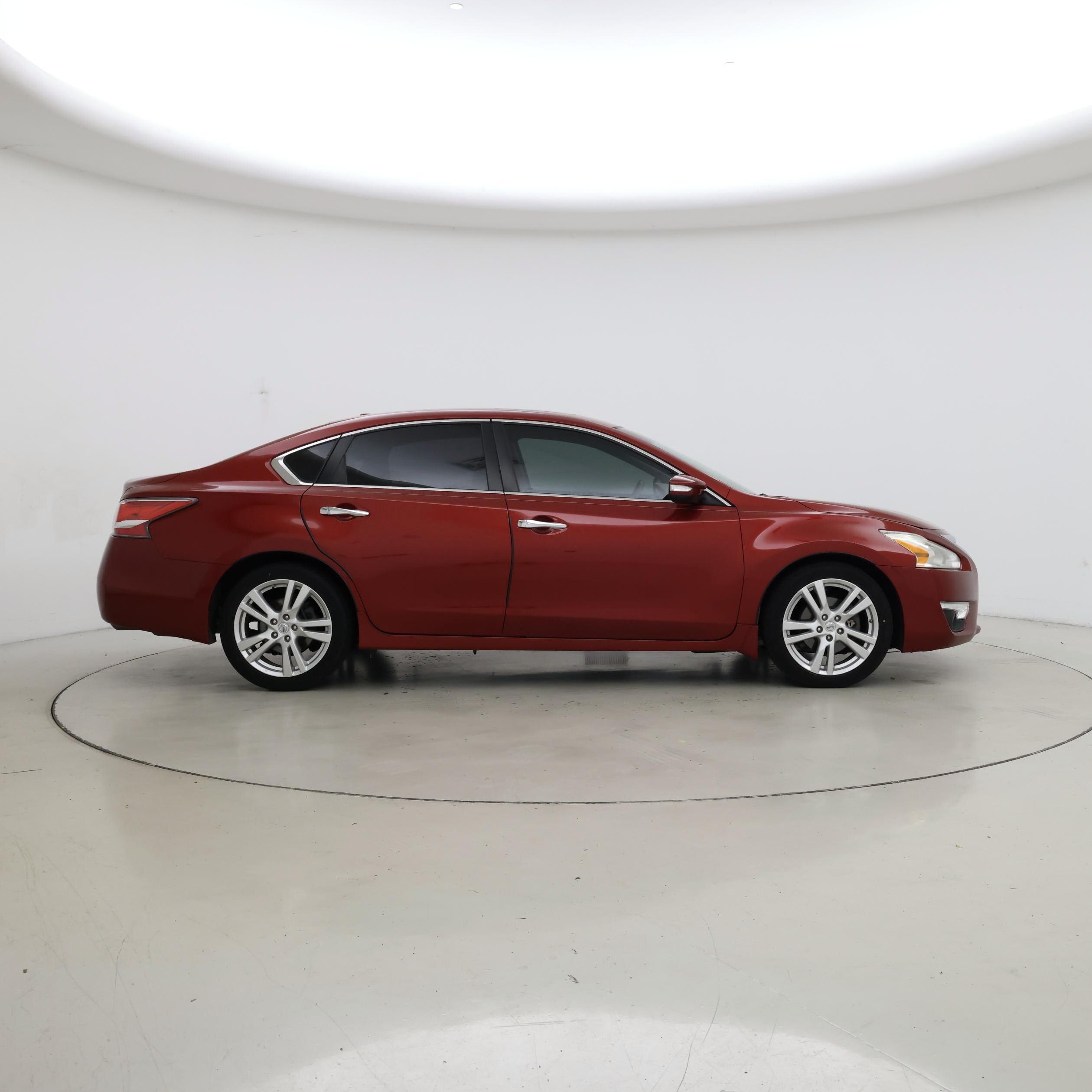 Thumbnail: 2014 Nissan Altima - 7