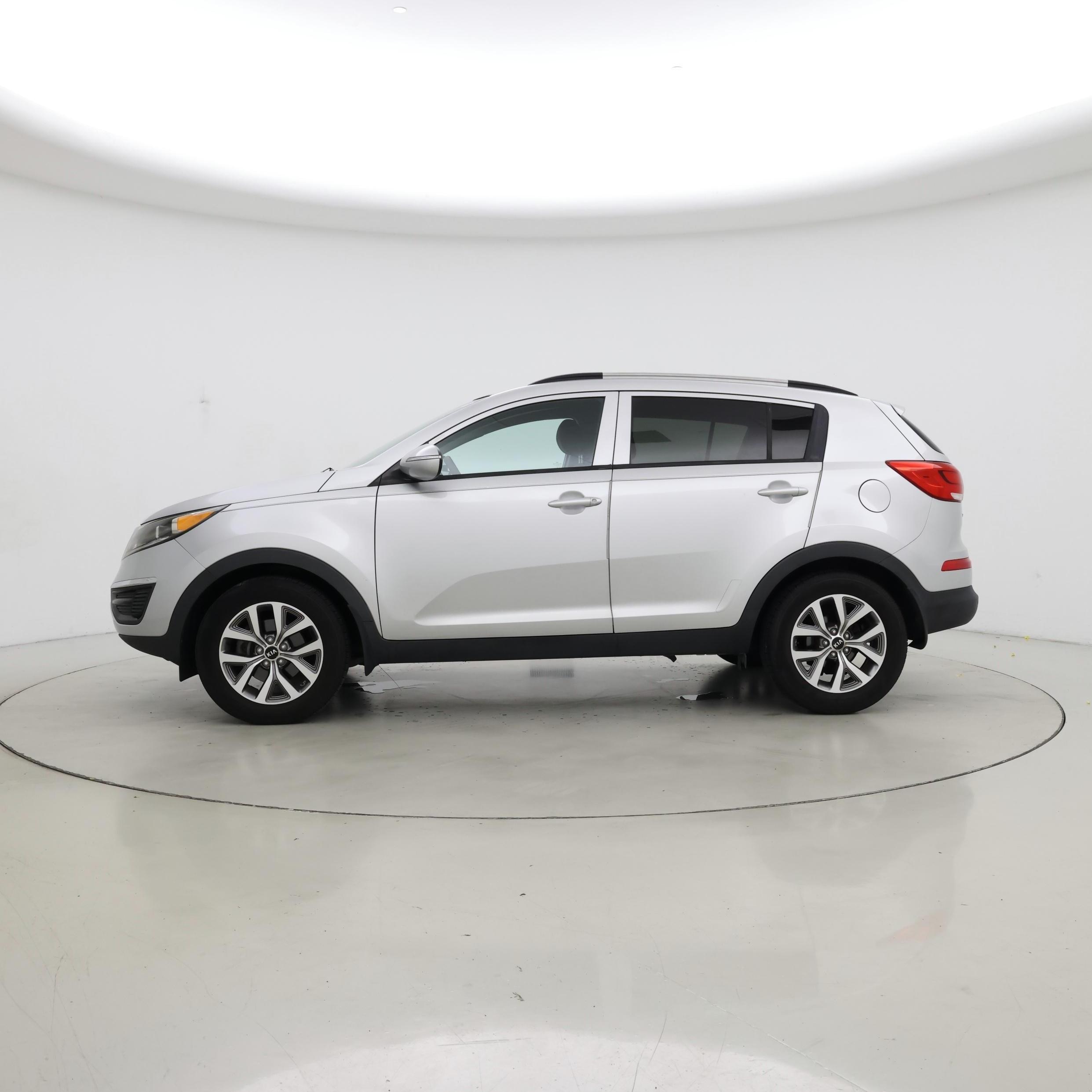 Thumbnail: 2014 Kia Sportage - 3