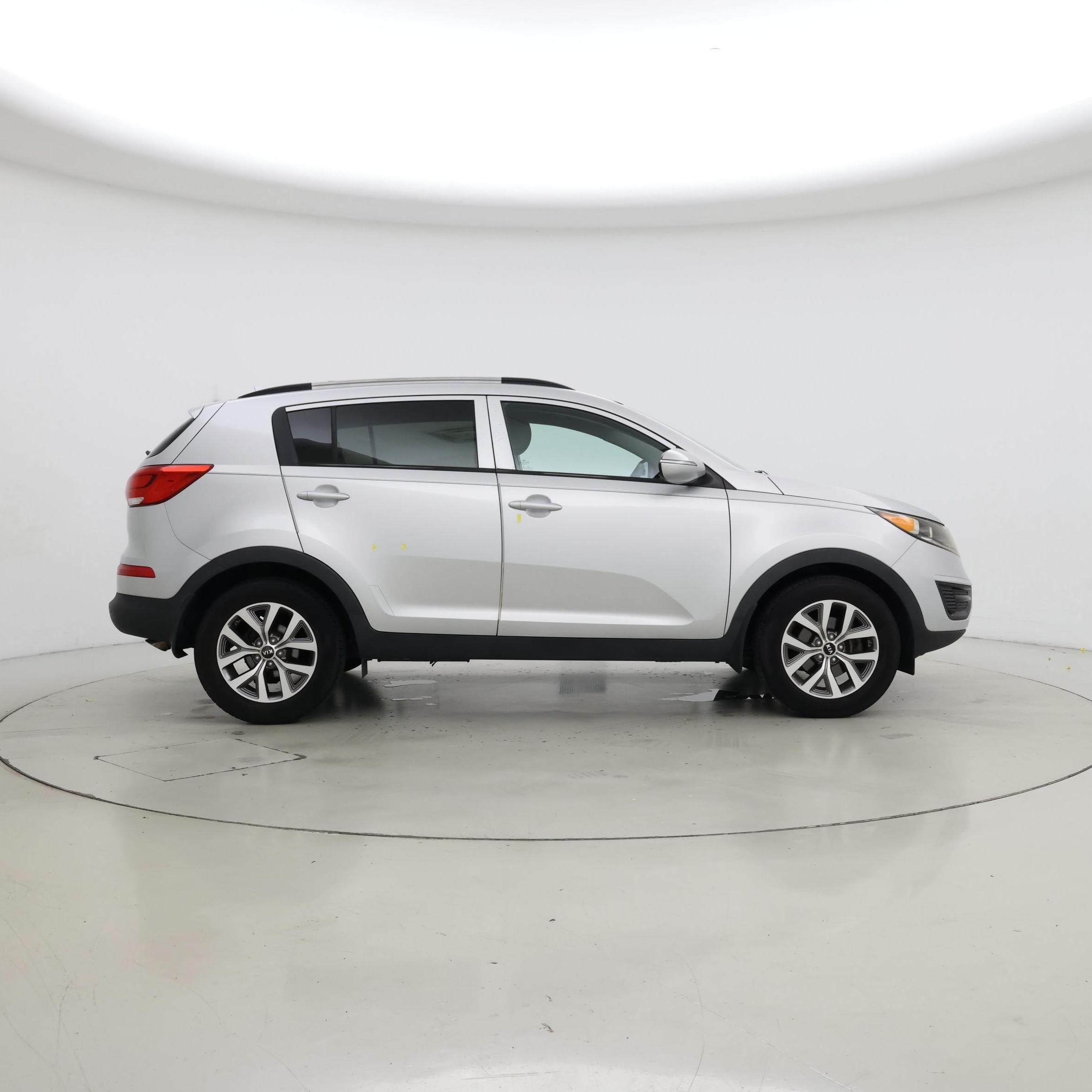 Thumbnail: 2014 Kia Sportage - 7